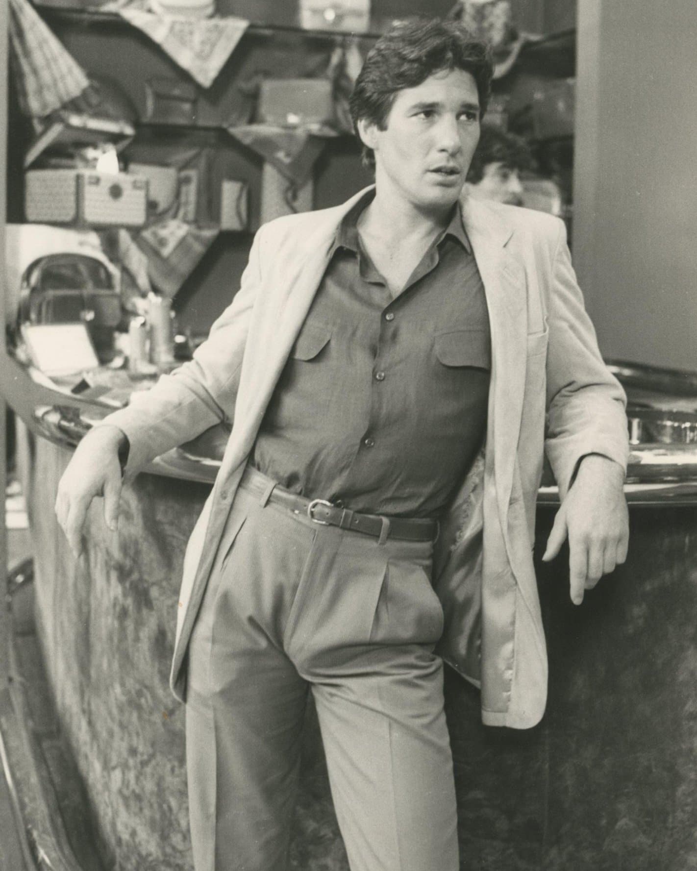 Теперь без Армани