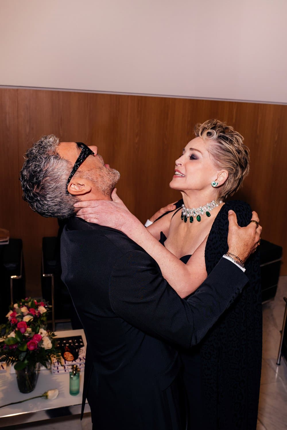 Тайка Вайтити и Шэрон Стоун