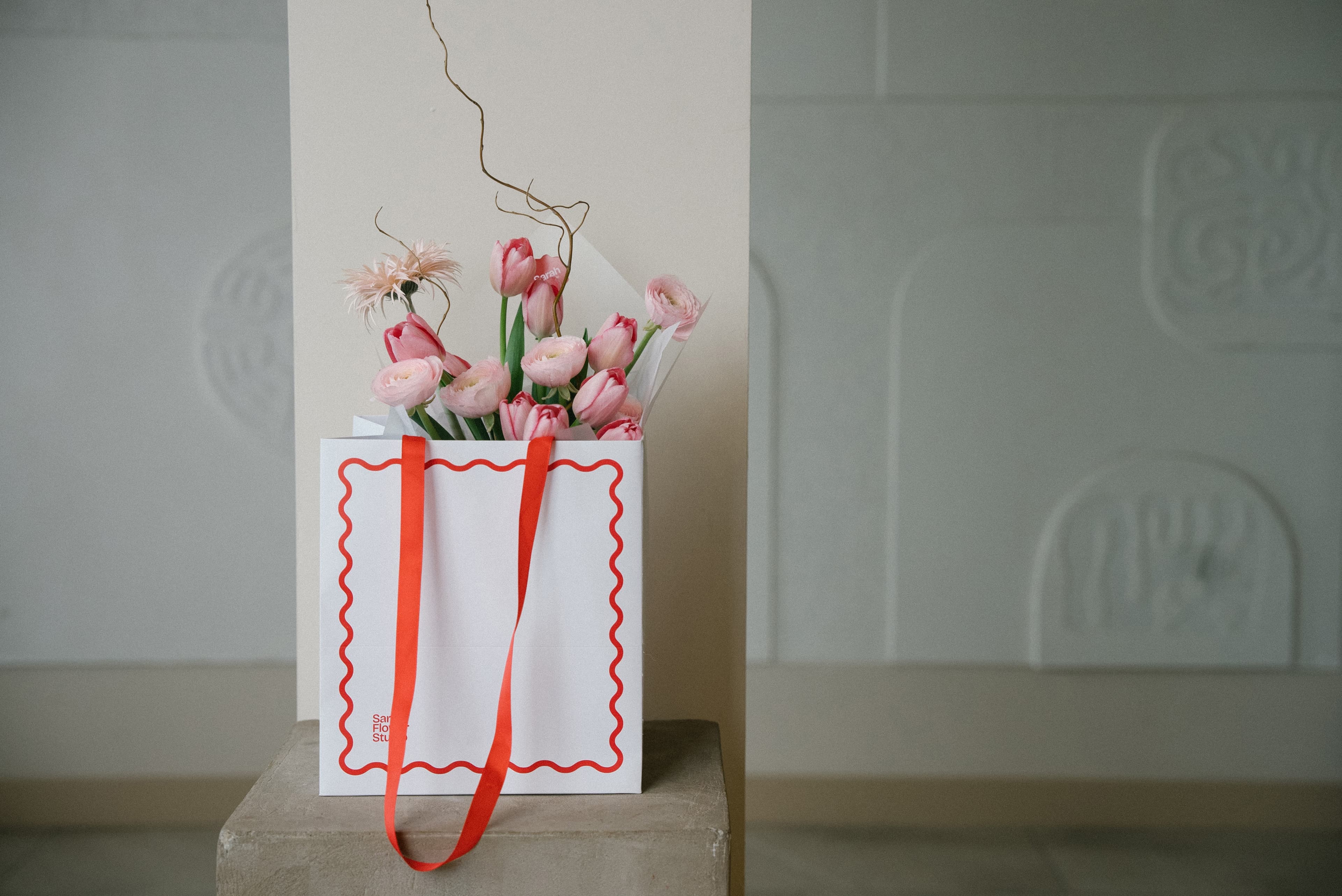 Sarah Flower Studio, Сейфуллина, 574/1к1 (ЖК Central Avenue)