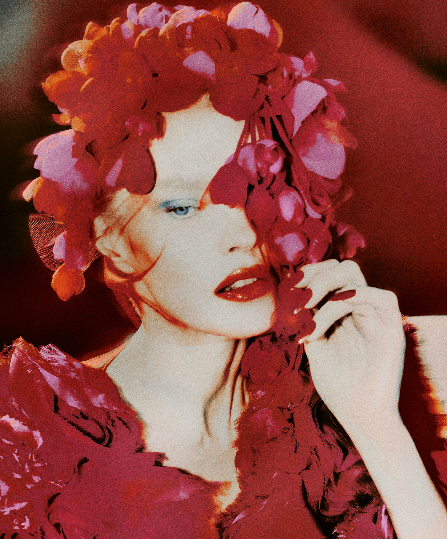 Cabaret Étoile: кампейн новой коллекции Ulyana Sergeenko Haute Couture