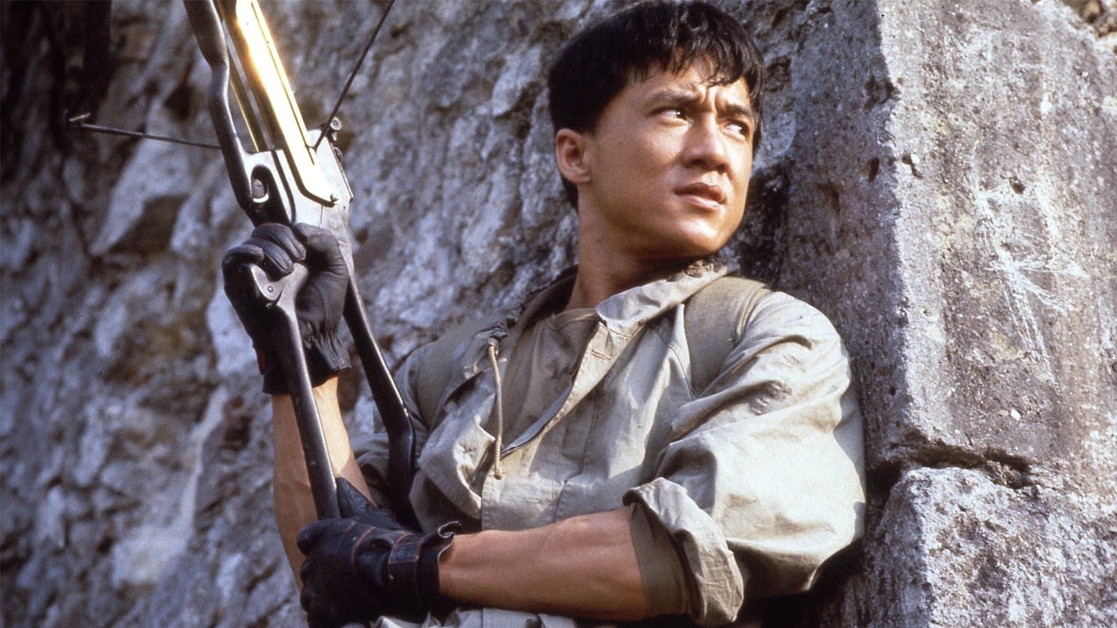 Кадр из фильма  «Доспехи Бога» | Cannon Group