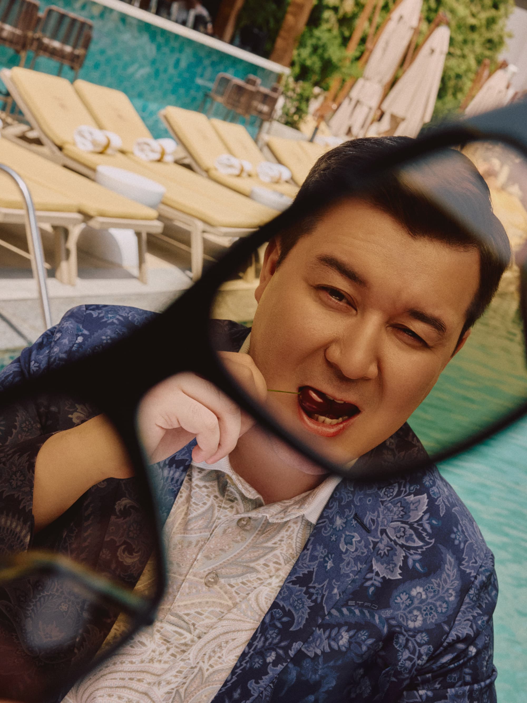 Пиджак и шелковое поло: Etro