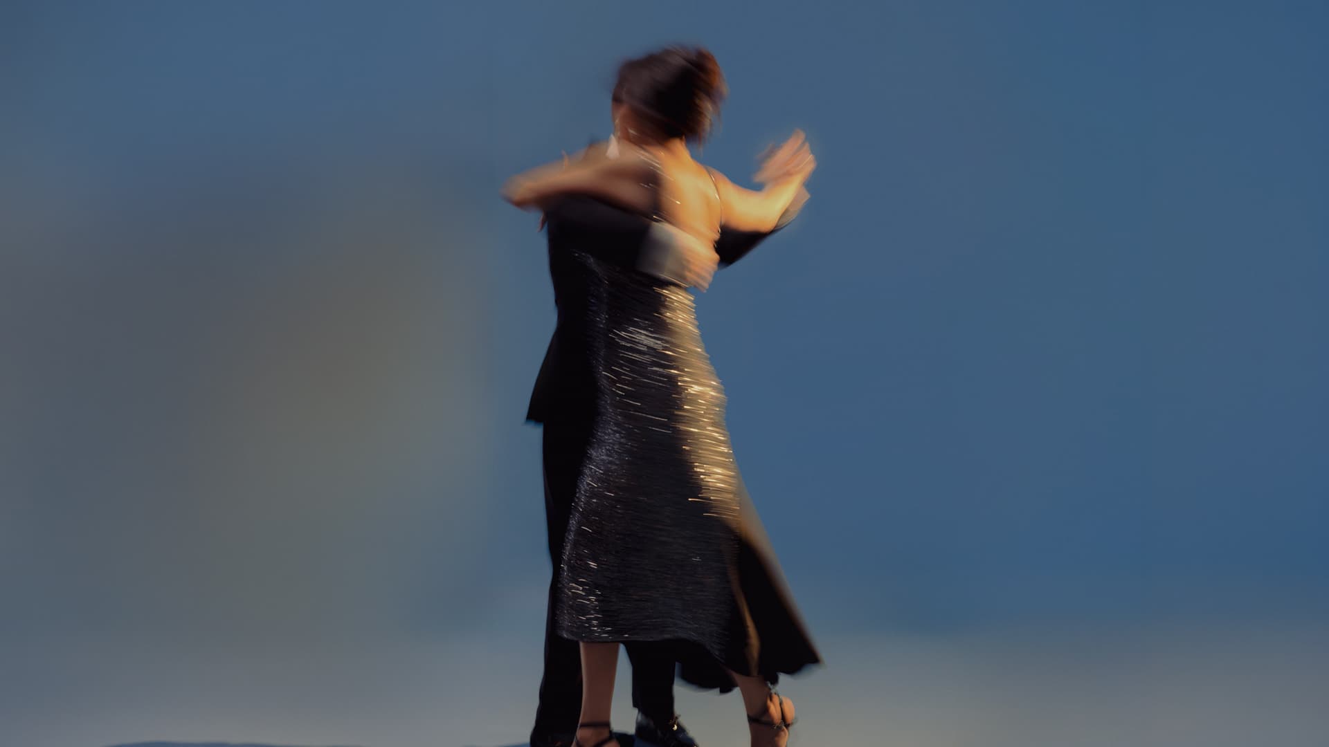 Айжан Тунгушбаева и Артем Ижевский | Фотограф: Виктор Магдеев
