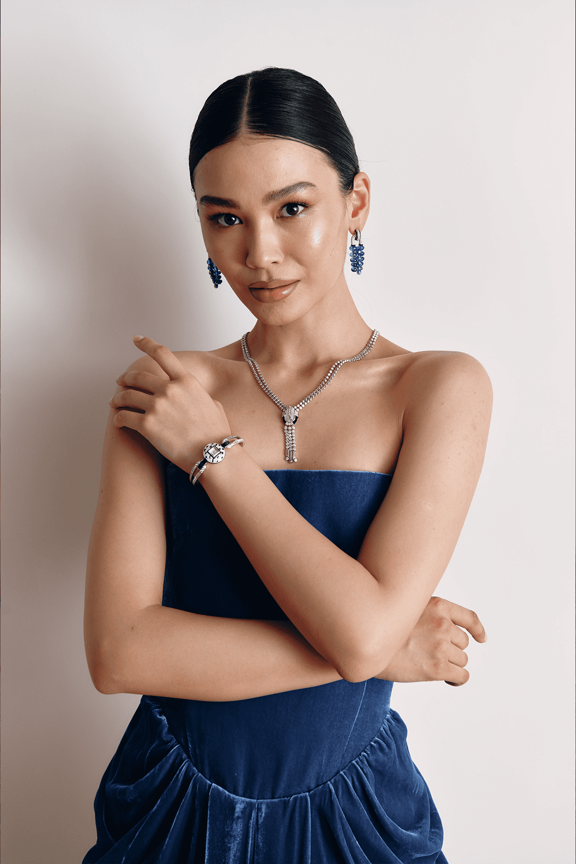 Шелковый путь Cartier: как прошло открытие обновленного бутика в Алматы