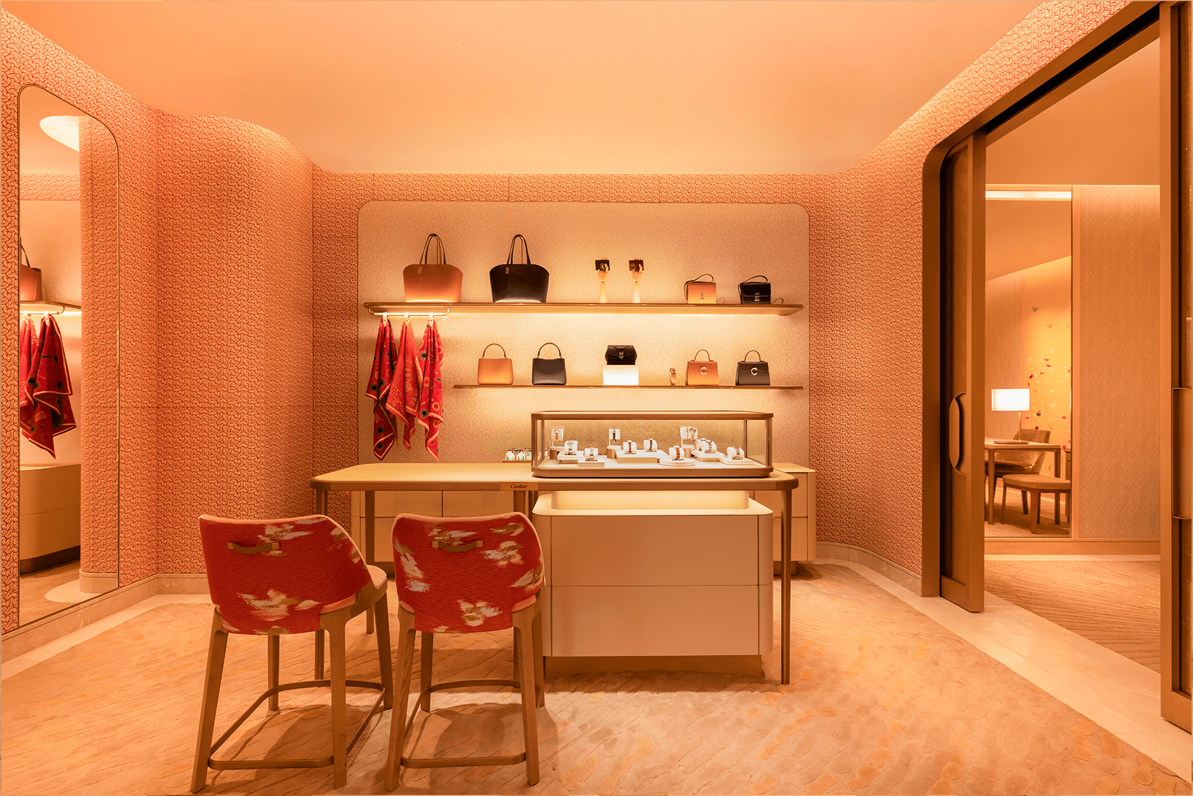 Шелковый путь Cartier: как прошло открытие обновленного бутика в Алматы