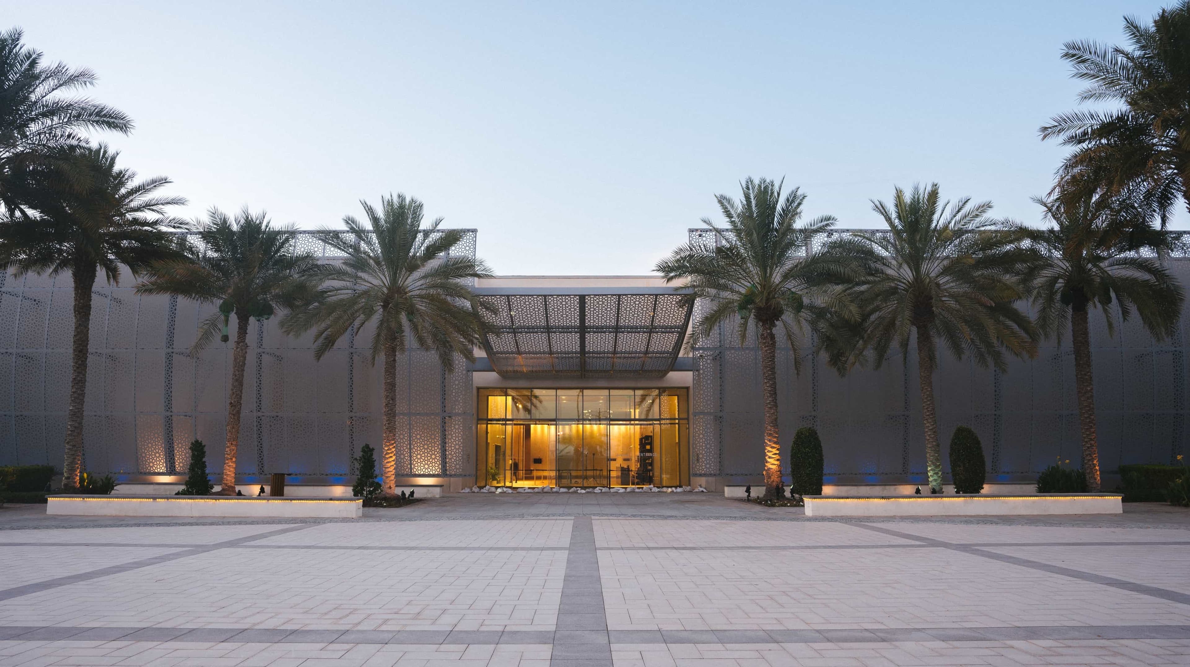 visitabudhabi.ae
