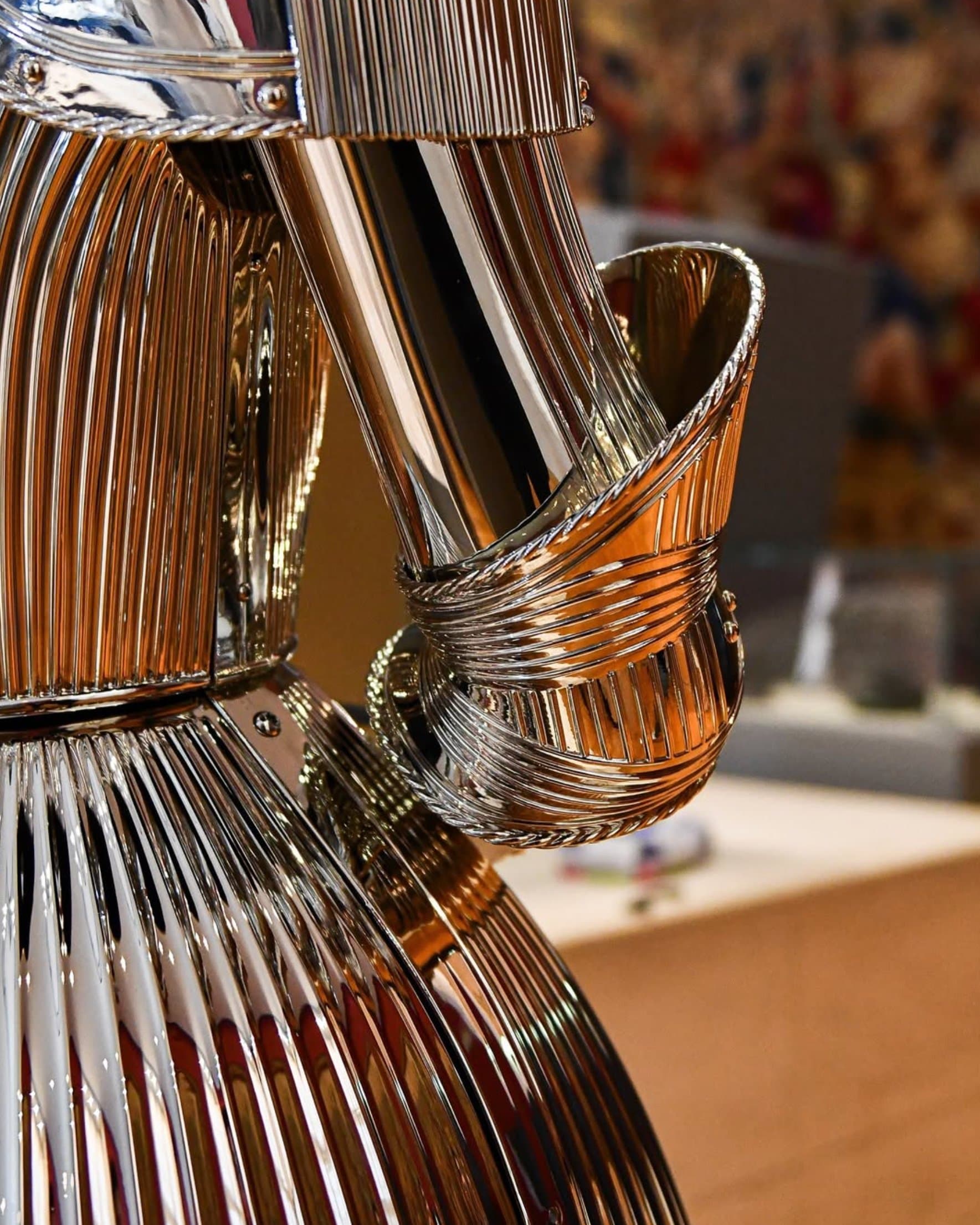 Первая модная выставка в Лувре