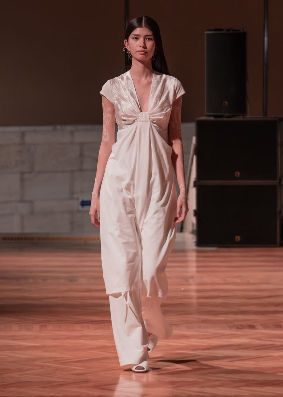 Богатый дастархан на J.KIM: как прошел показ коллекции весна-лето 2026 Quroq