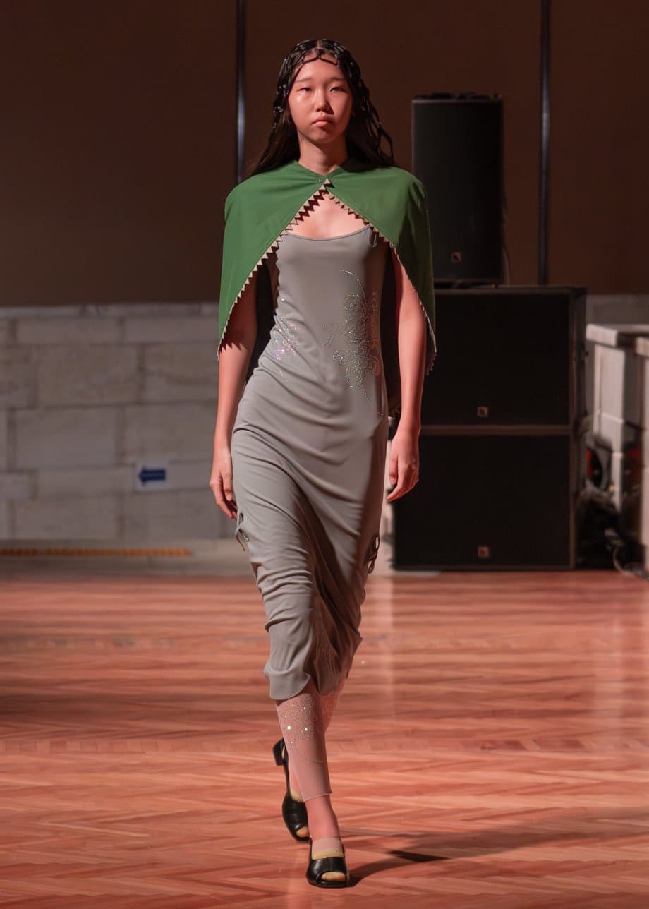 Богатый дастархан на J.KIM: как прошел показ коллекции весна-лето 2026 Quroq