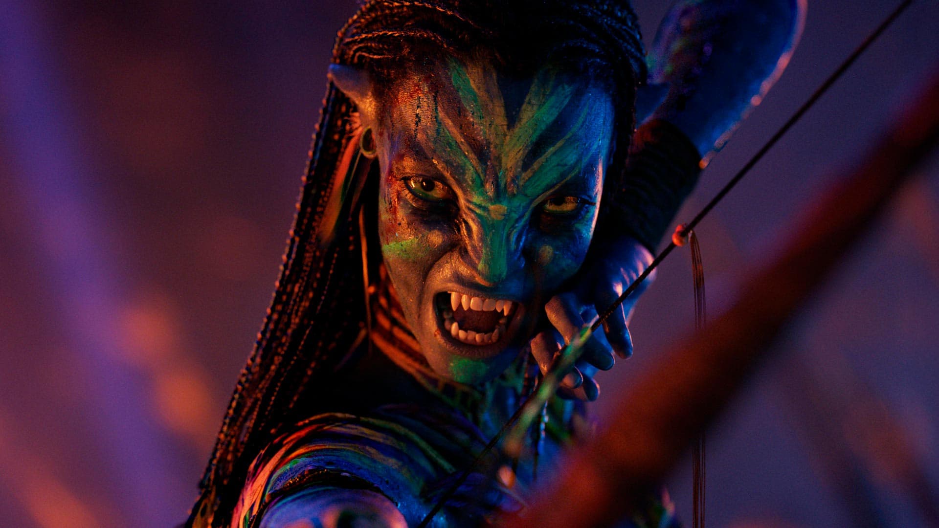 Зои Салдана | Кадр из фильма «Аватар: Пламя и пепел» | IMDb