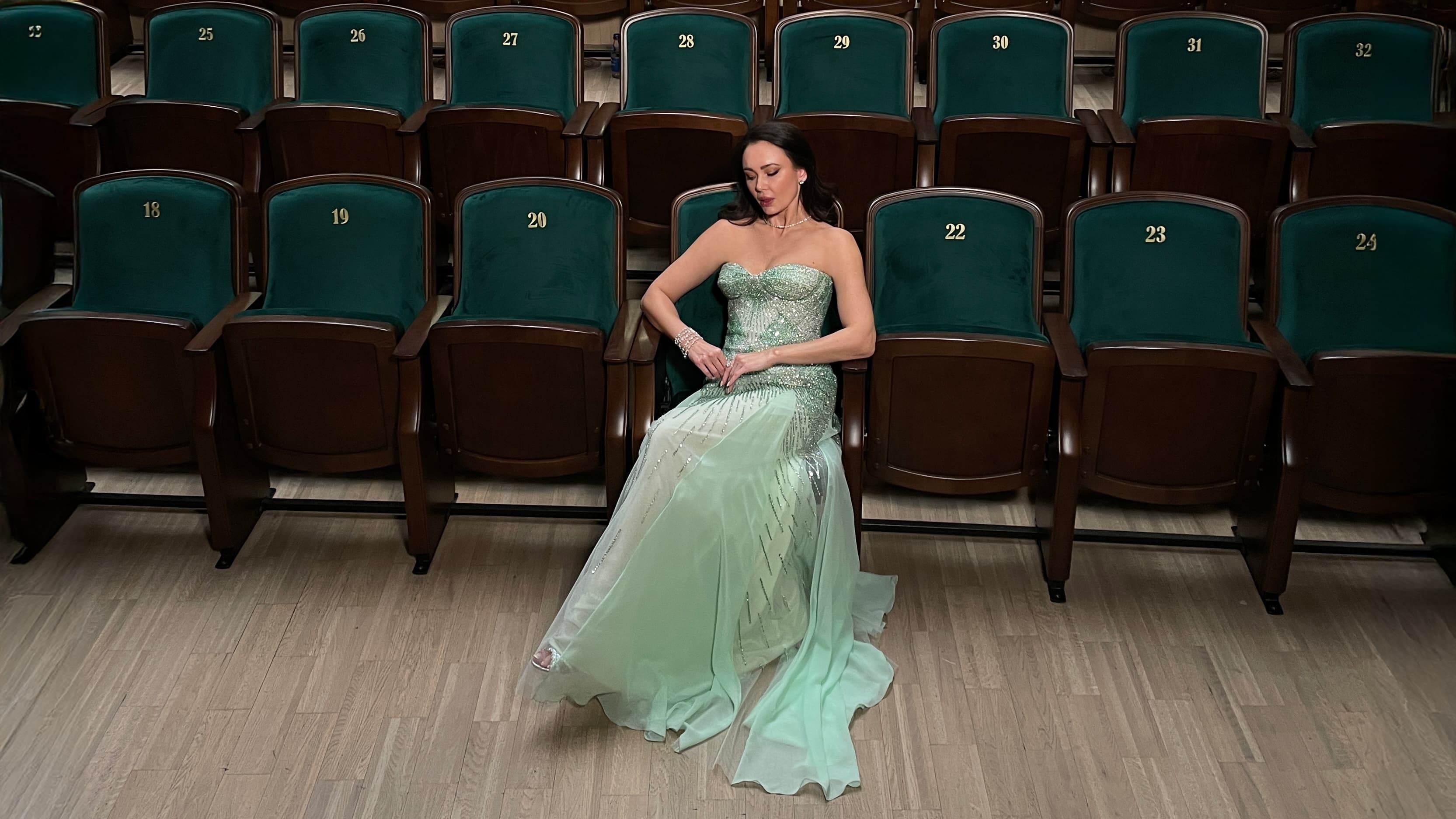 Tatler-блиц: Аида Гарифуллина өмір мектебі мен заманауи сән-салтанат туралы сөз қозғады