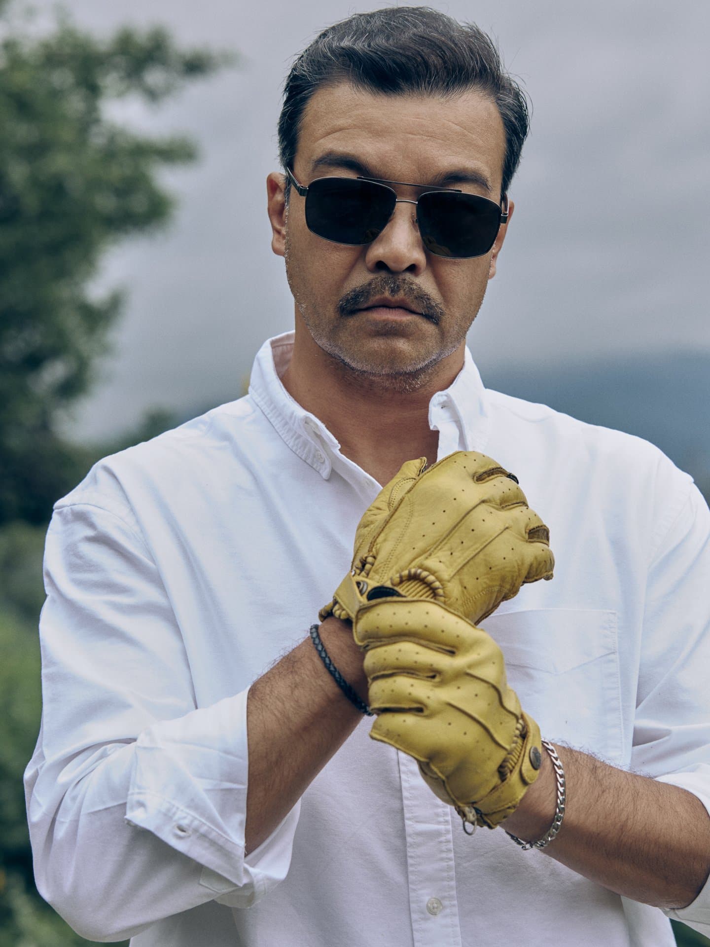 Окружающая жизнь – это хаос: интервью с Азизом Бейшеналиевым