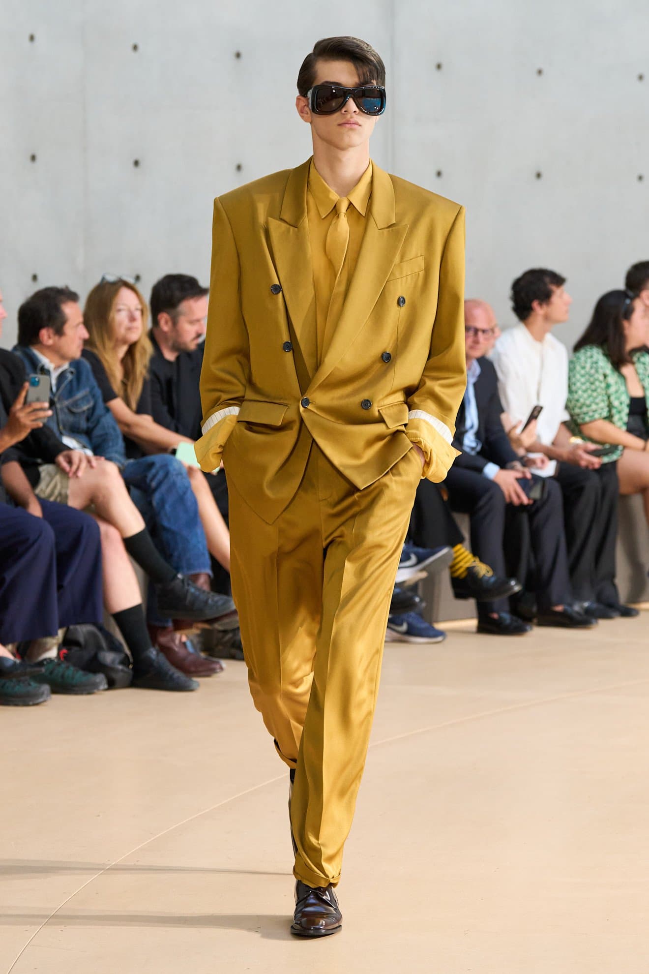 Saint Laurent | Spotlight