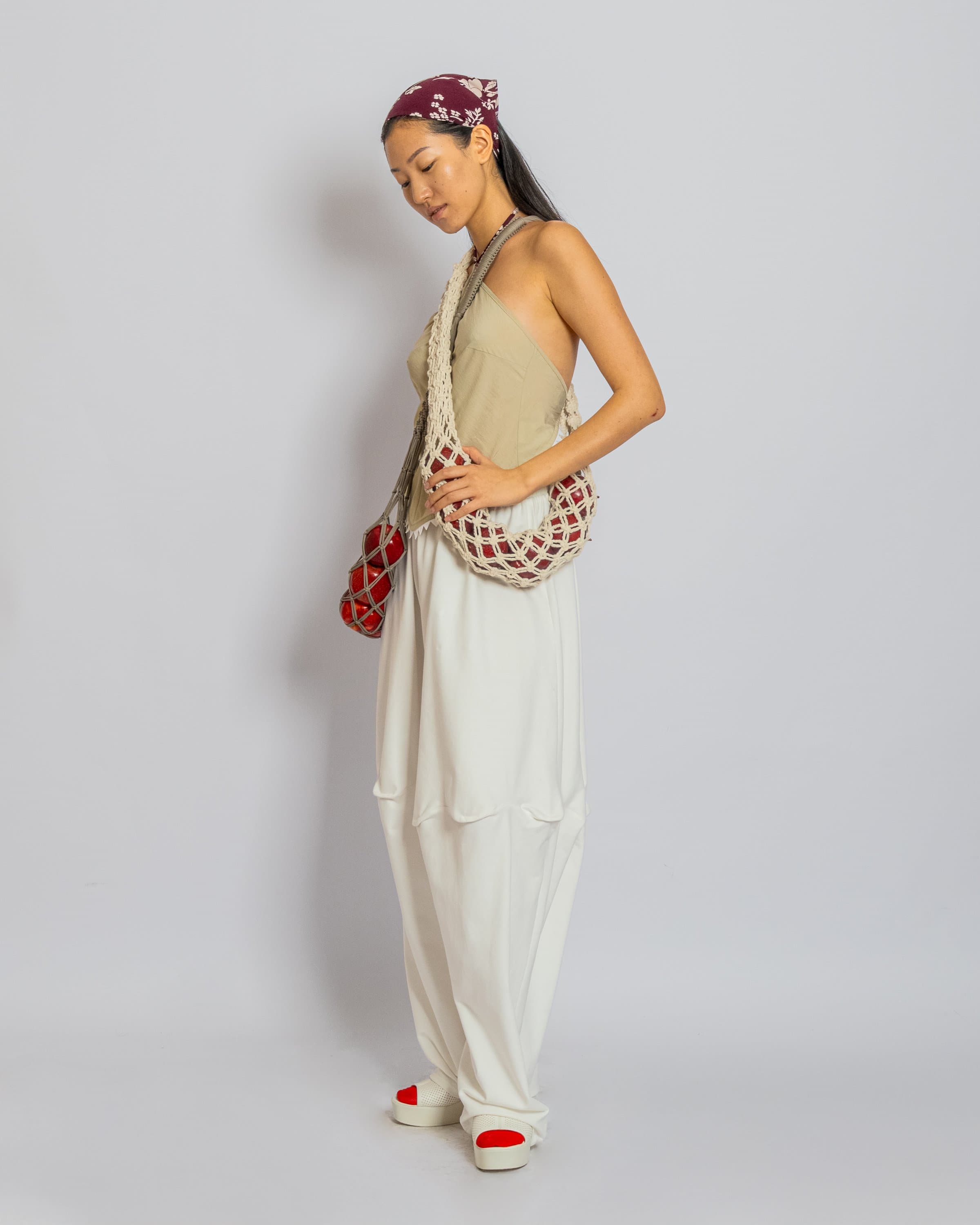 J.KIM көктем-жаз 2026 көрсетілімінің сахна сыртынан көрініс