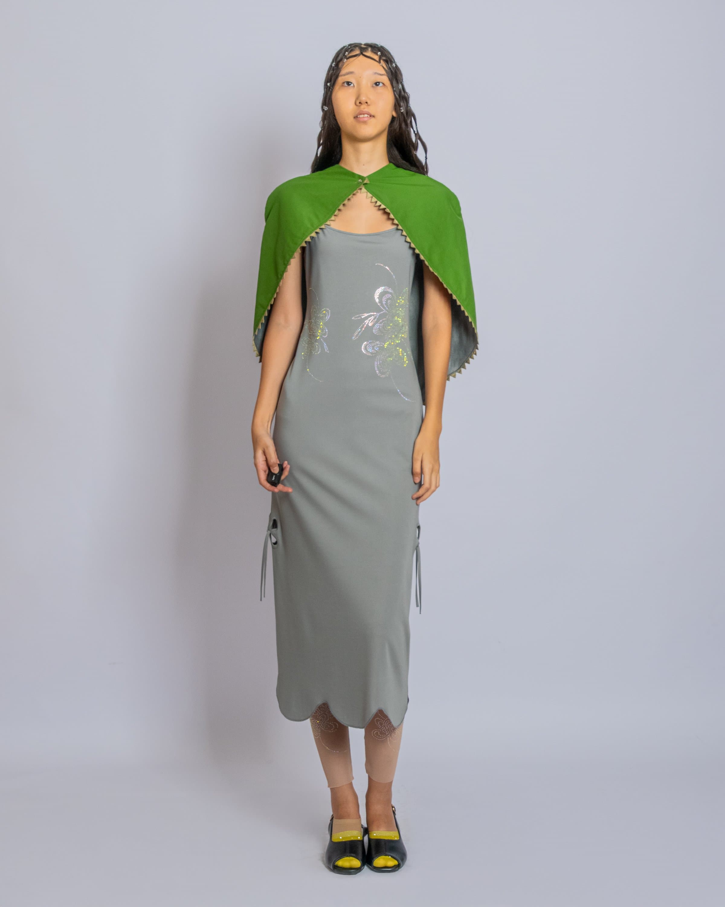 J.KIM FW 2026 көрсетіліміндегі модельдер мен музалардың автопортреттері