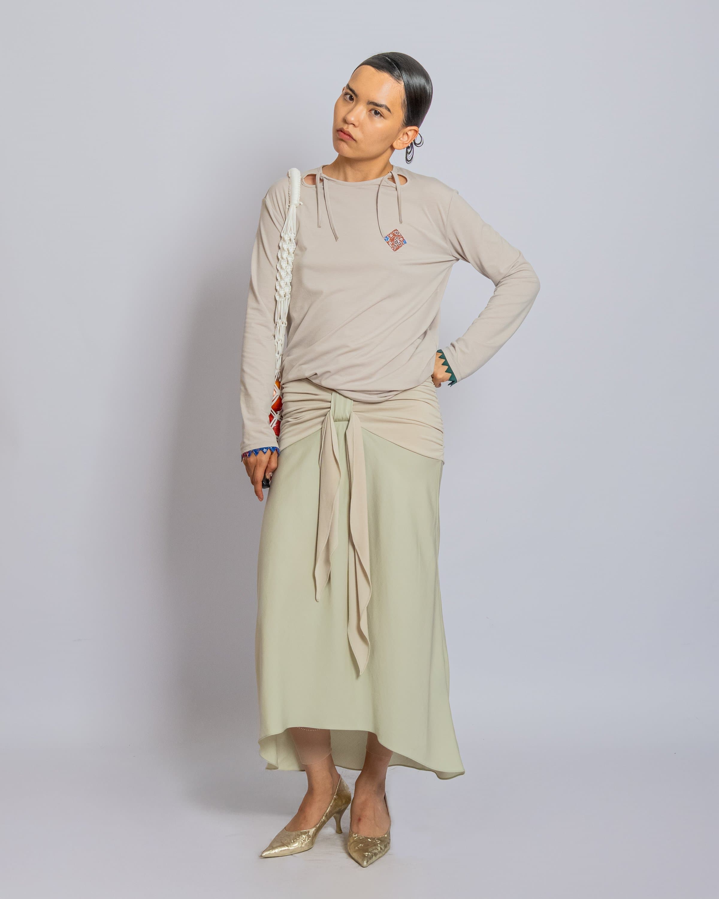 J.KIM FW 2026 көрсетіліміндегі модельдер мен музалардың автопортреттері