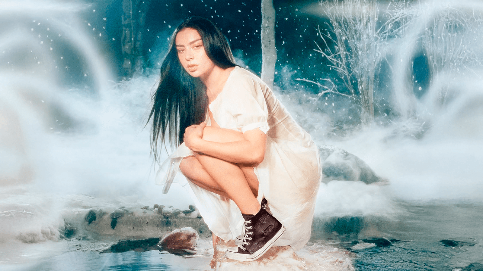 Фотография Charli XCX из Instagram @converse