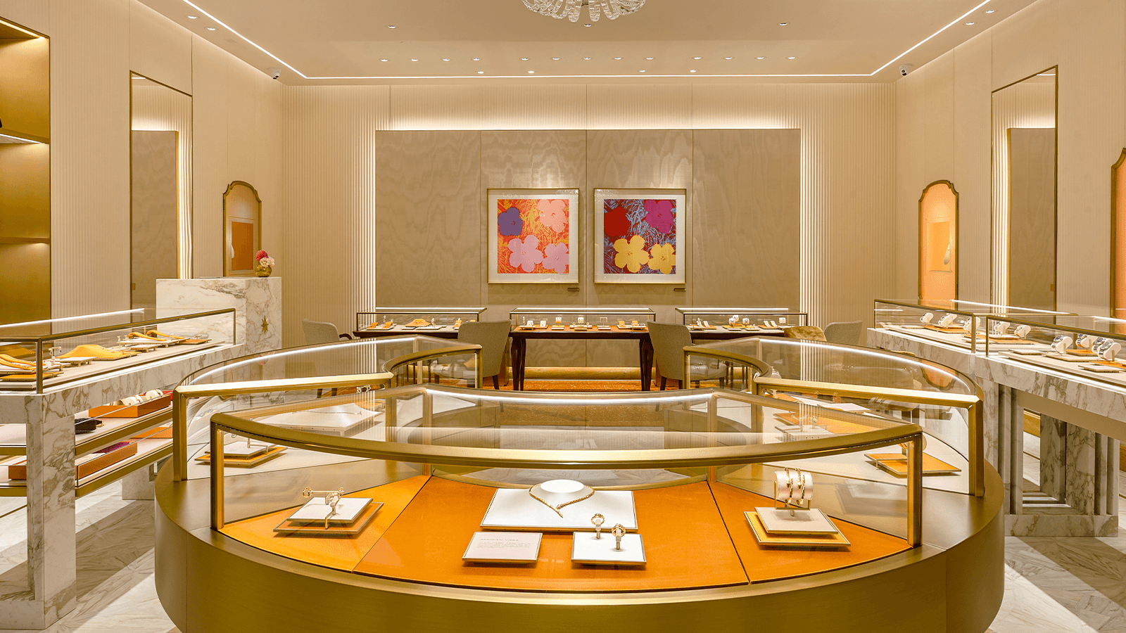 бутик Bvlgari в Алматы