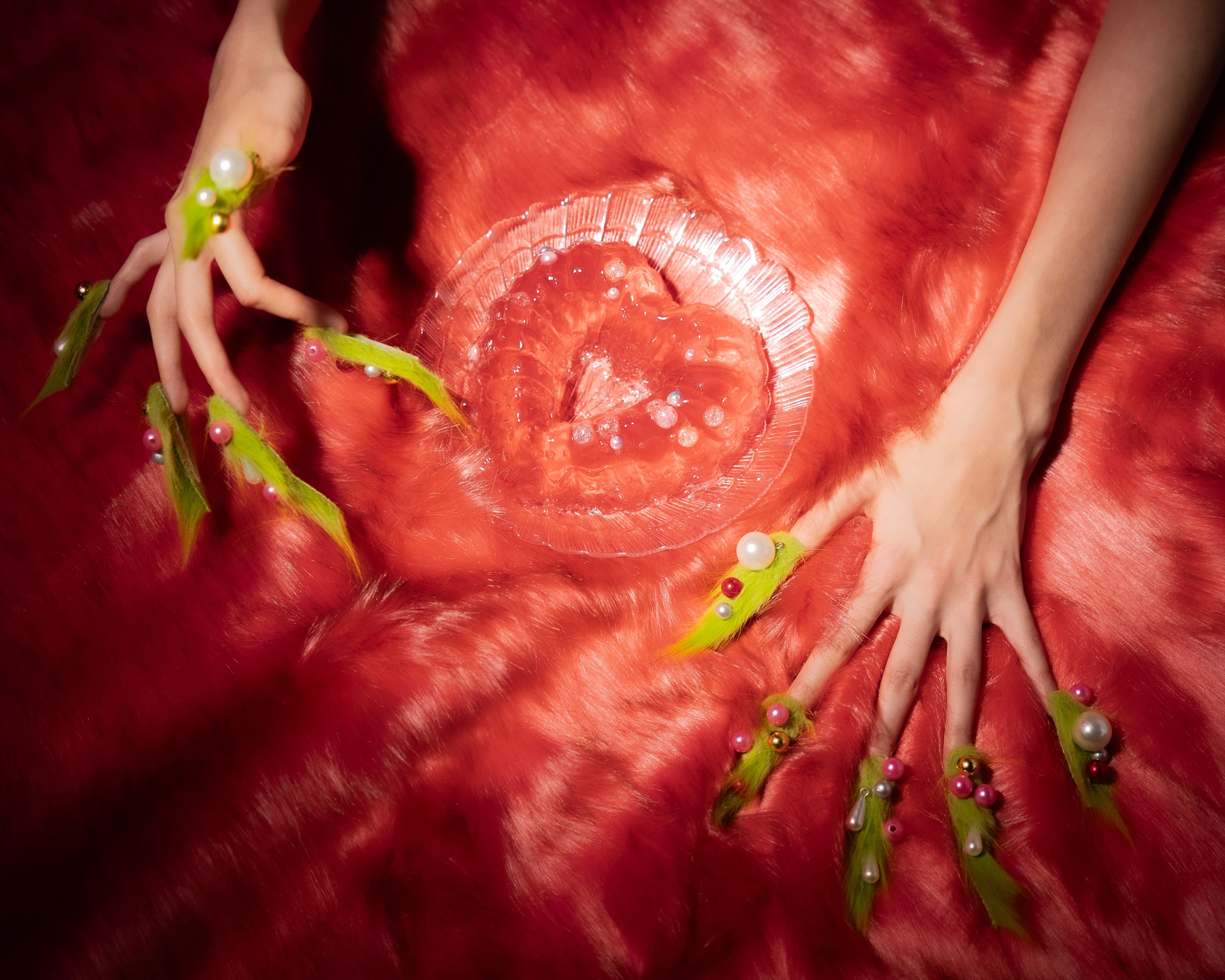 Tatler Lens: Она украла Новый год!