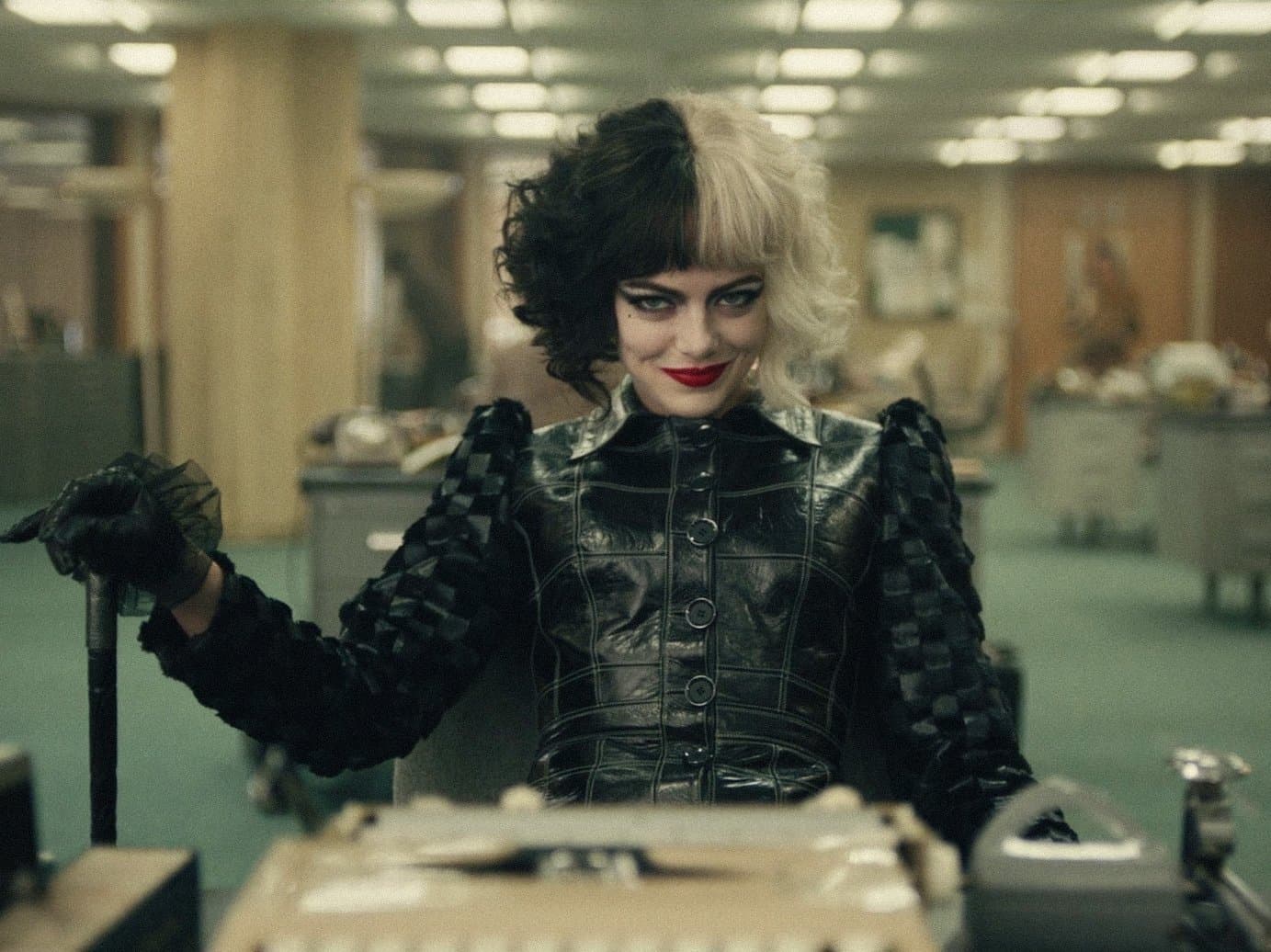 Эмма Стоун «Круэлла» киносында | Фото: Disney