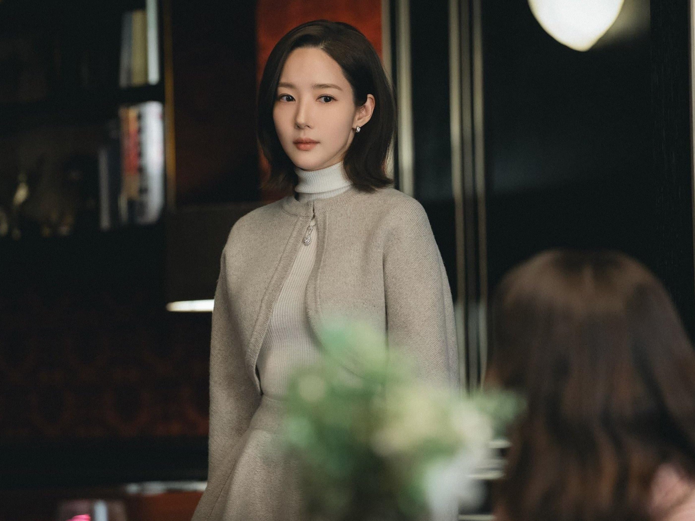 «Күйеуіме тұрмысқа шық!» (내 남편을 죽여줘)
 | imdb