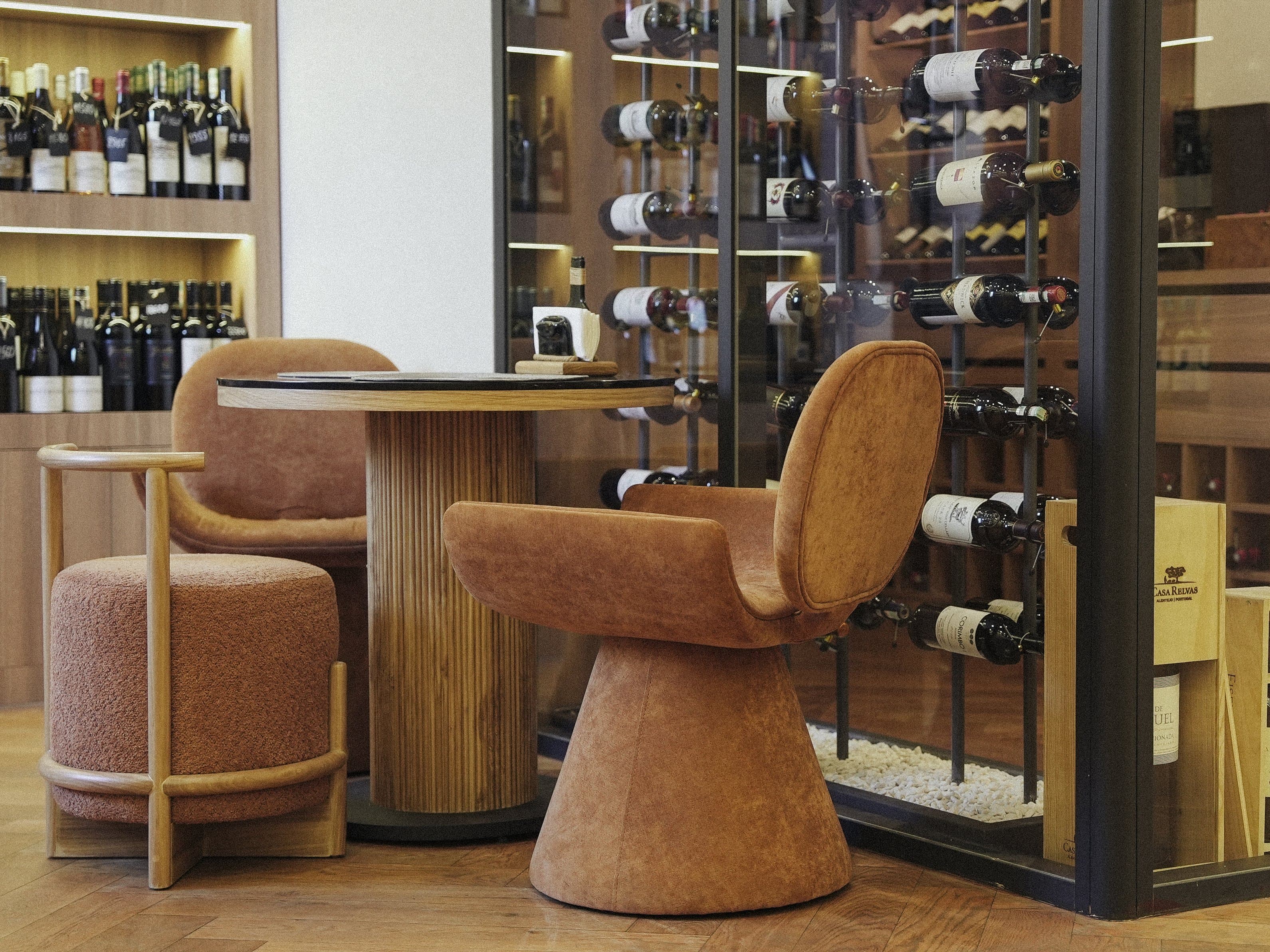 Alma Wine
