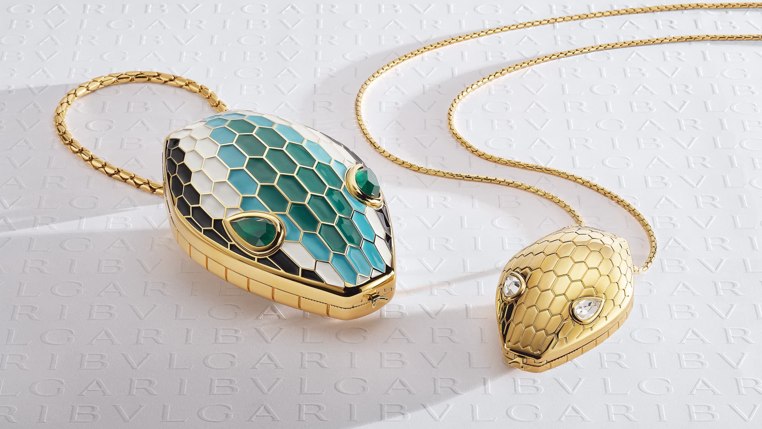 ICONS Minaudière клатч-минодьері | Bvlgari баспасөз-қызметі