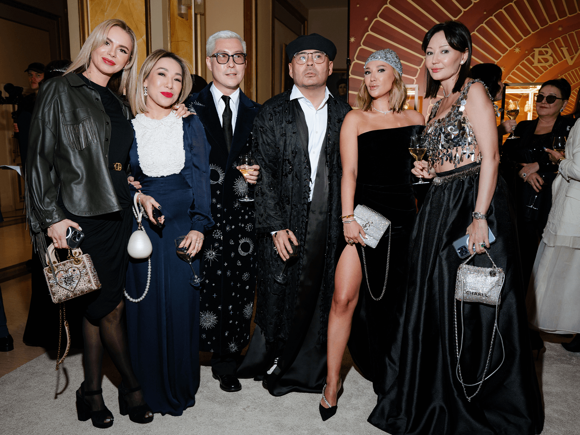 Девять светских кланов Алматы