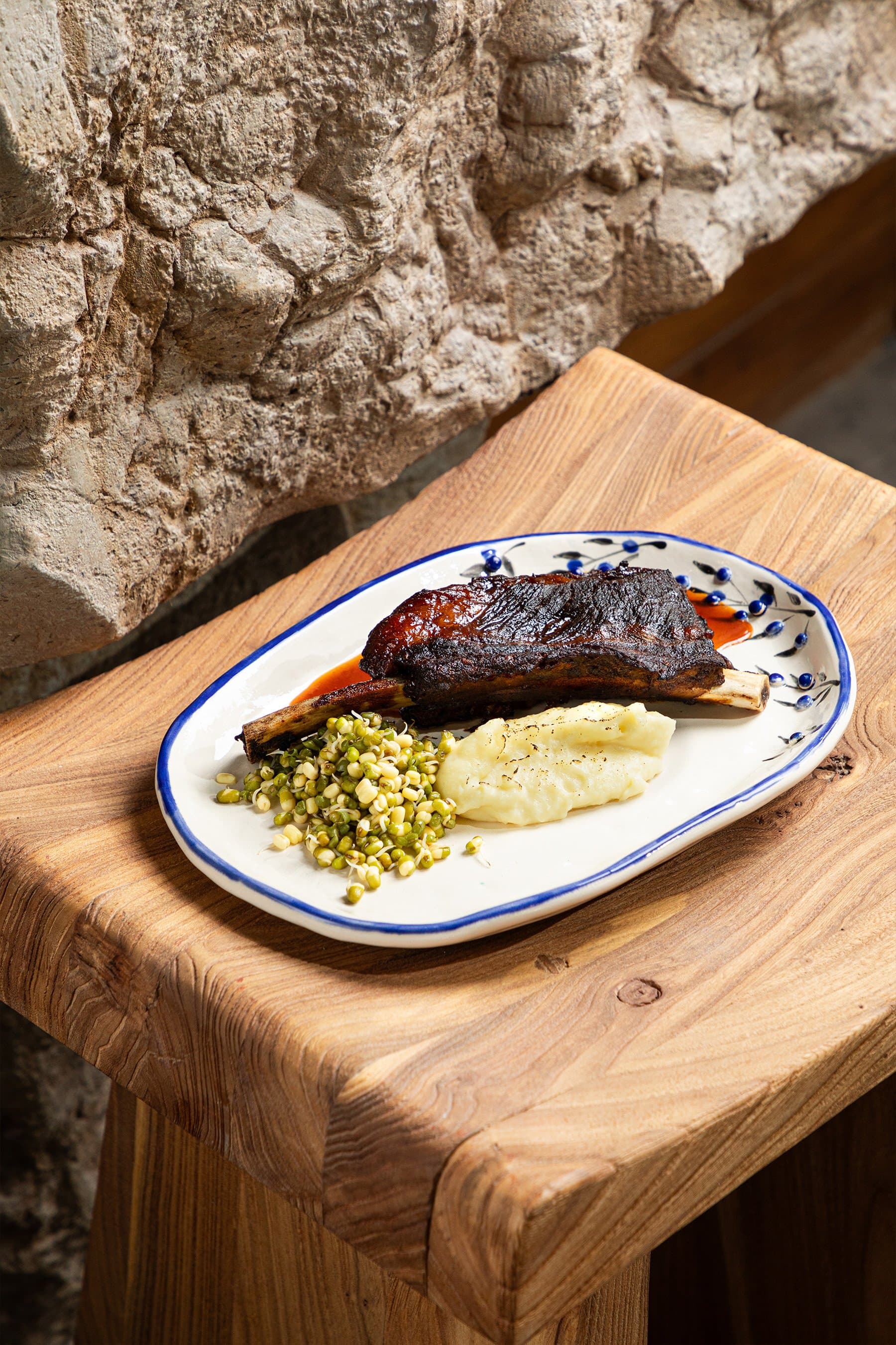 Yurta Boutique Hotel & Restaurant