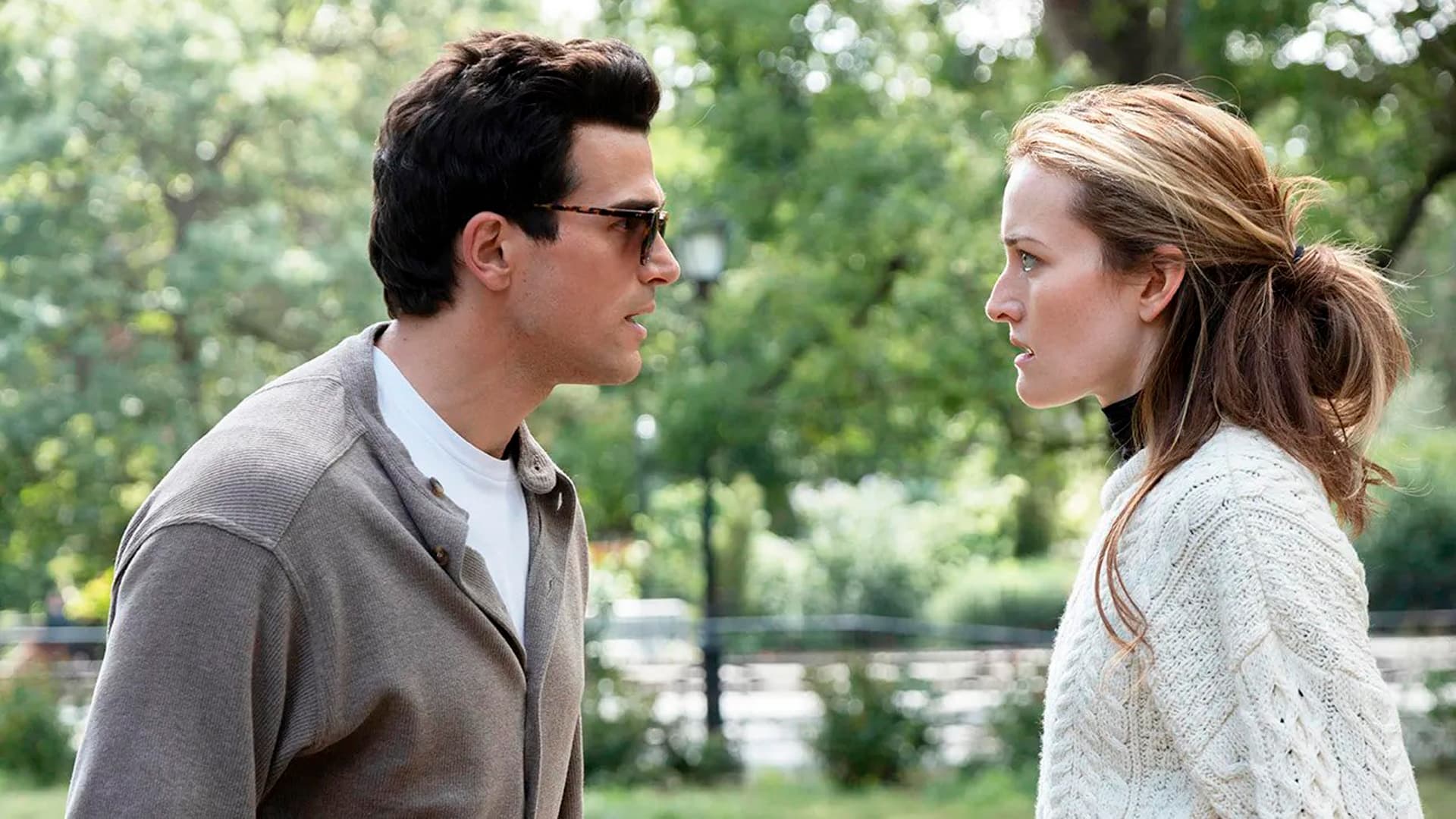 «Америкалық махаббат хикаясы» сериалынан көрініс | IMDb