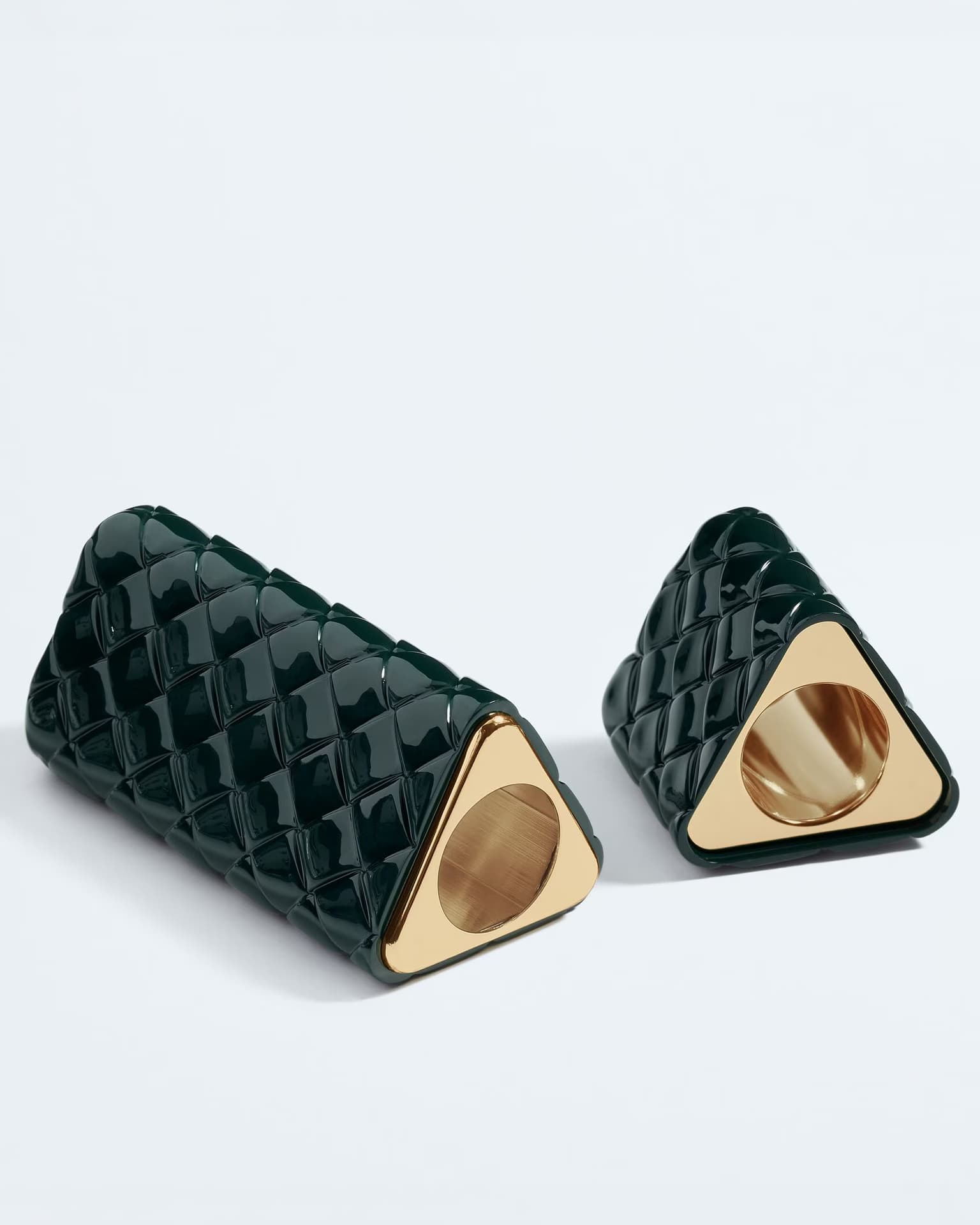 Официальный сайт Bottega Veneta