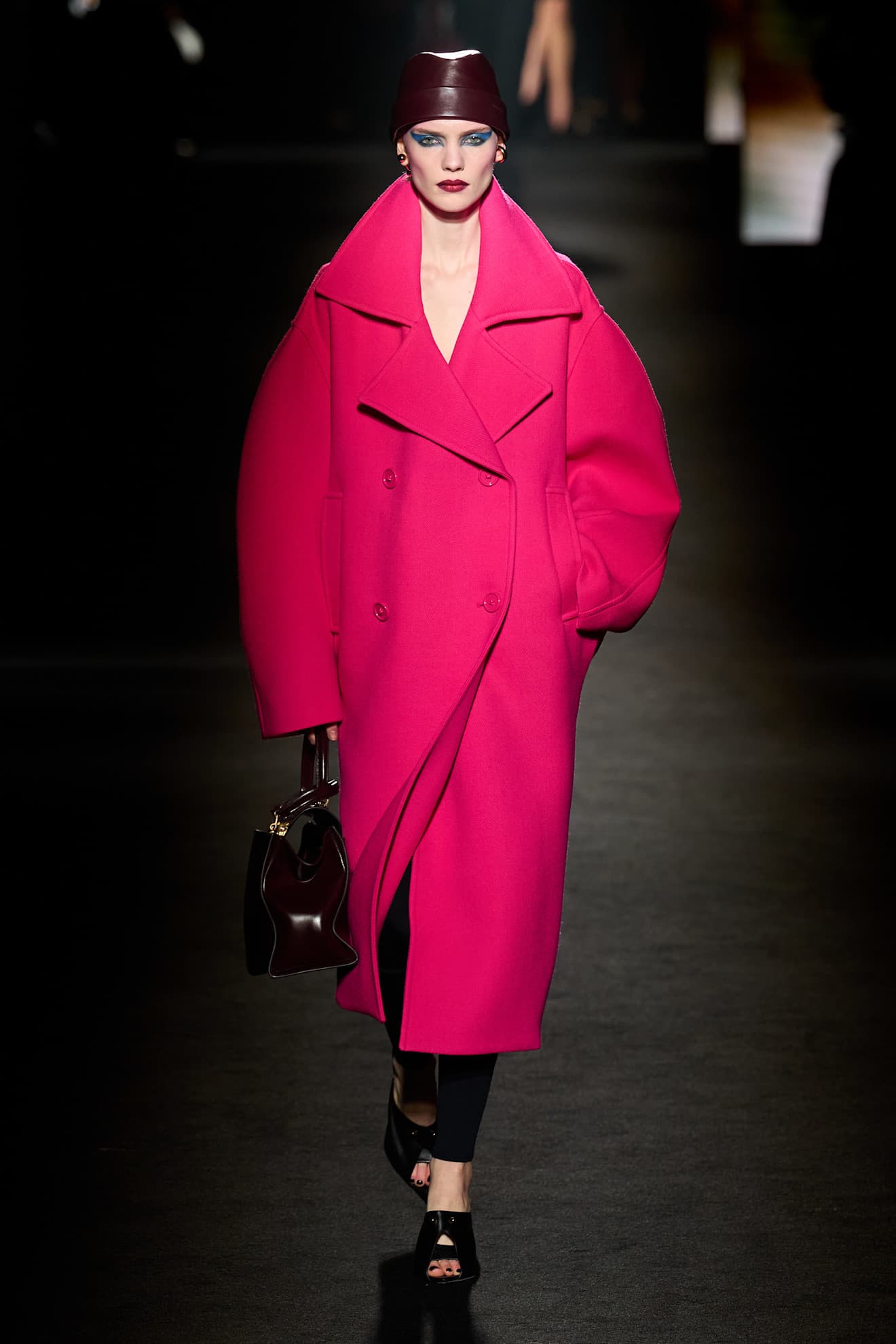 Показ Balenciaga осень-зима 2026 | Spotlight