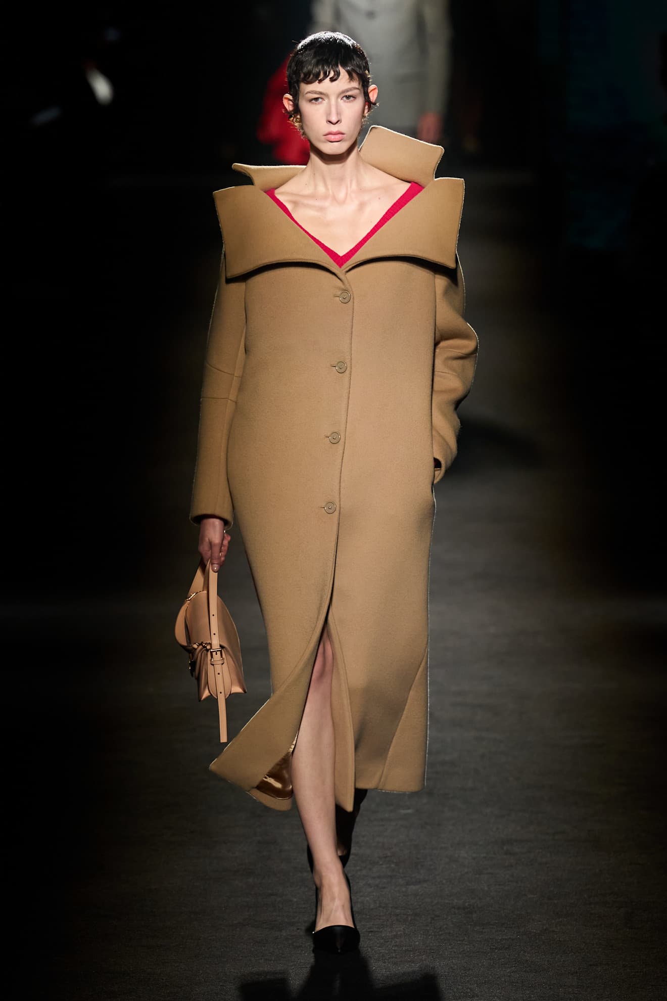 Показ Balenciaga осень-зима 2026 | Spotlight