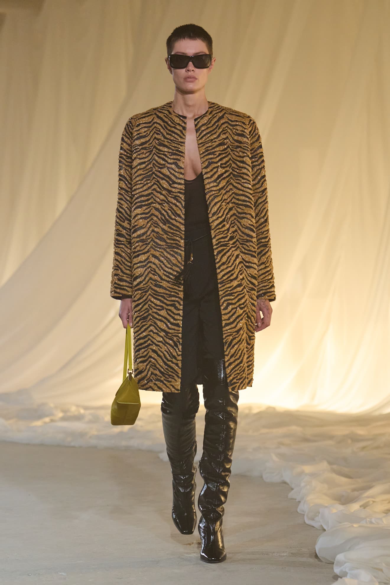 Показ Balmain осень-зима 2026 | Spotlight