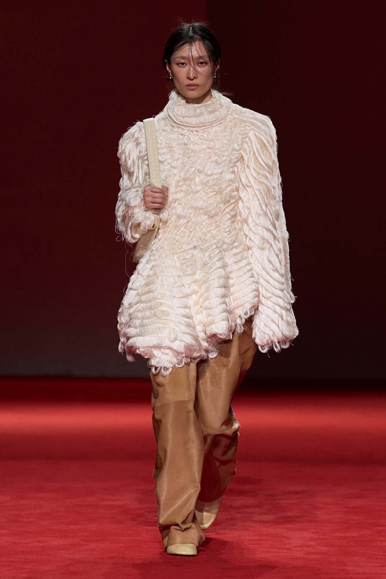 Показ Bottega Veneta осень-зима 2026 | Spotlight