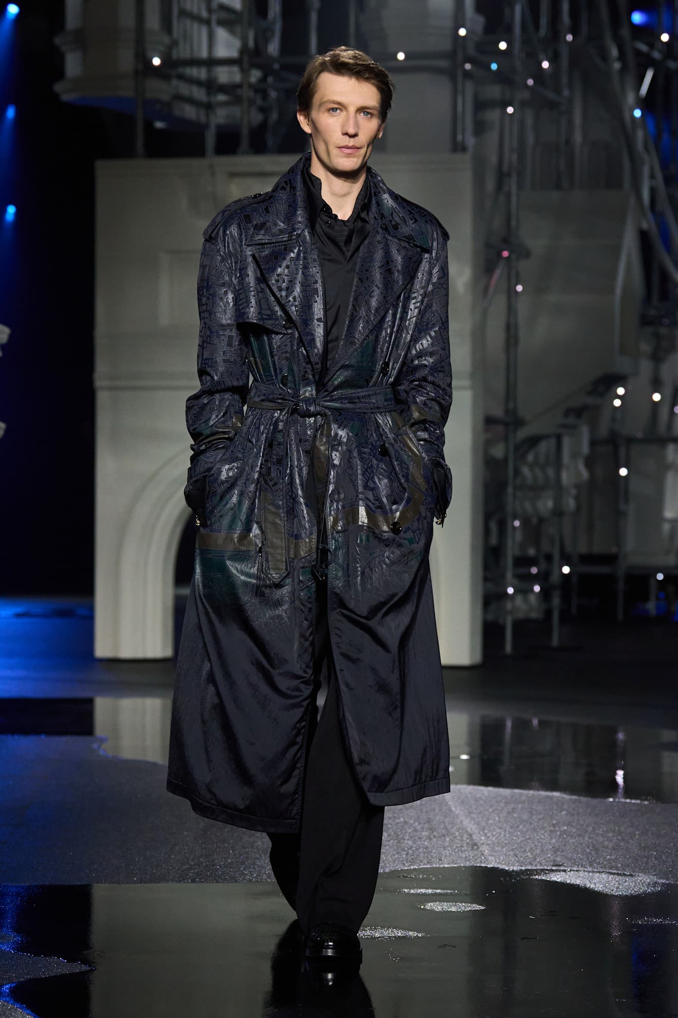 Показ Burberry осень-зима 2026 | Spotlight