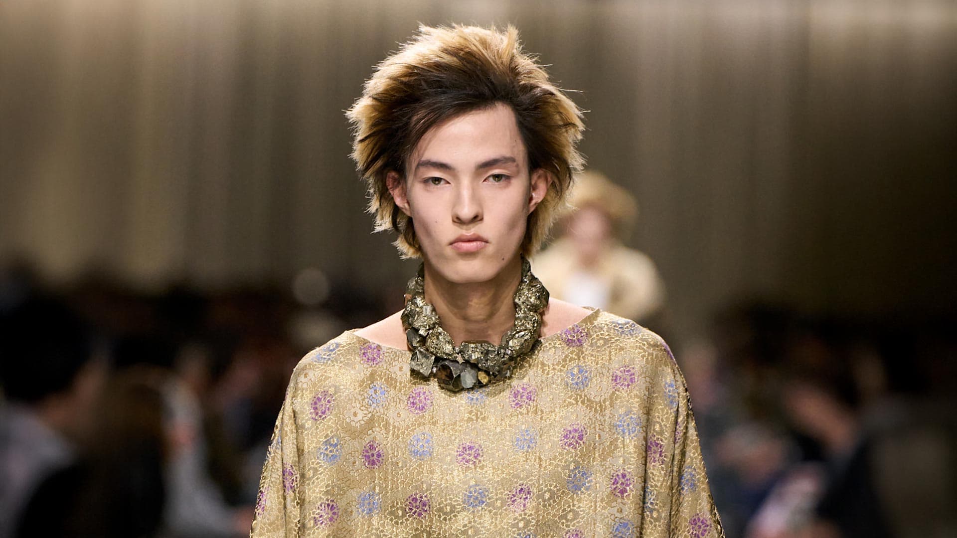 Қазақстандық модель Әлжан Жандарбеков | Dior | Spotlight