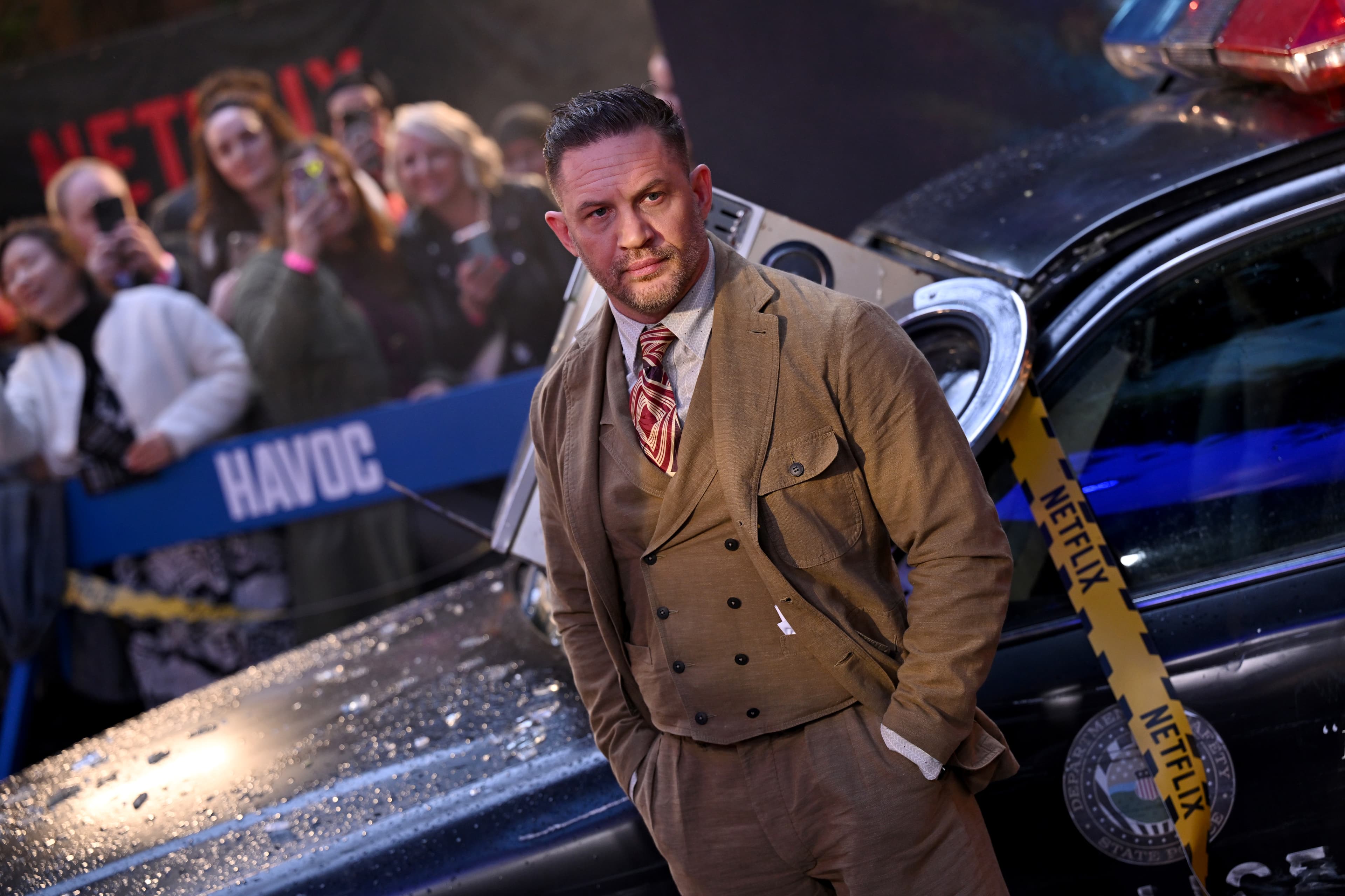 Том Харди на премьере фильма «Хаос»15 апреля 2025 года в Лондоне, Англия | Фотограф: Джефф Спайсер | Getty Images