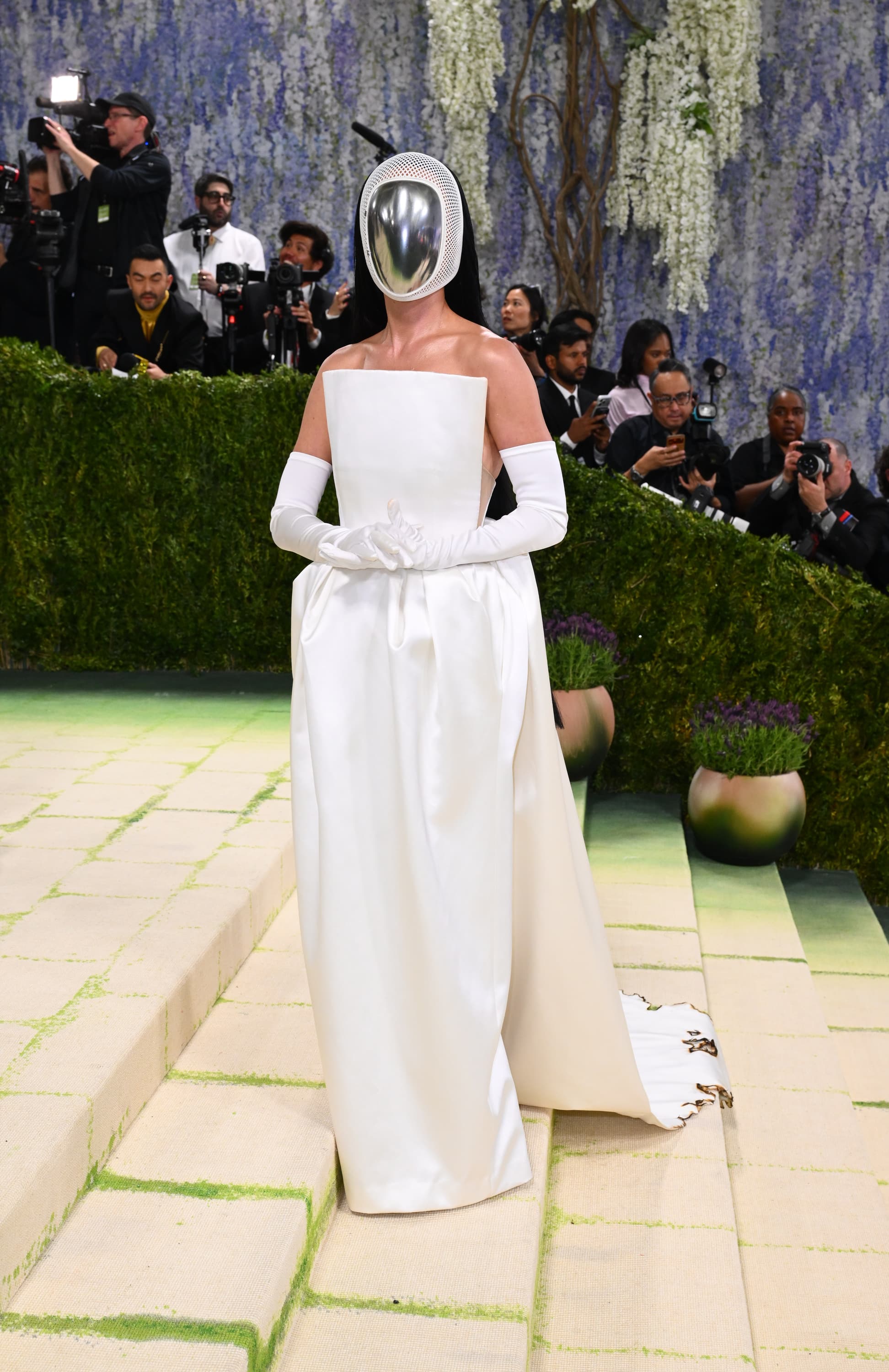 Кэти Перри на Met Gala 2026 | Matt Crossick / PA Images via Getty Images
