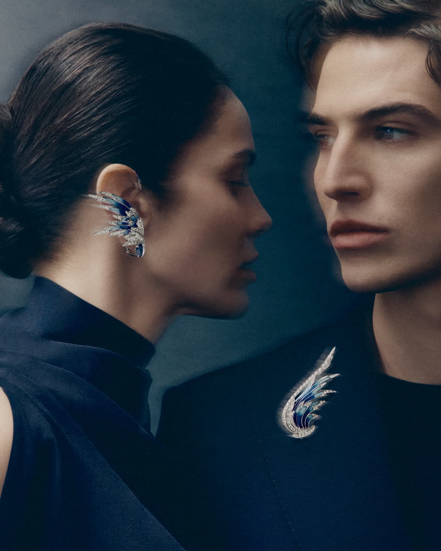 Серьги и брошь Envol, Chaumet | Архив пресс-служб