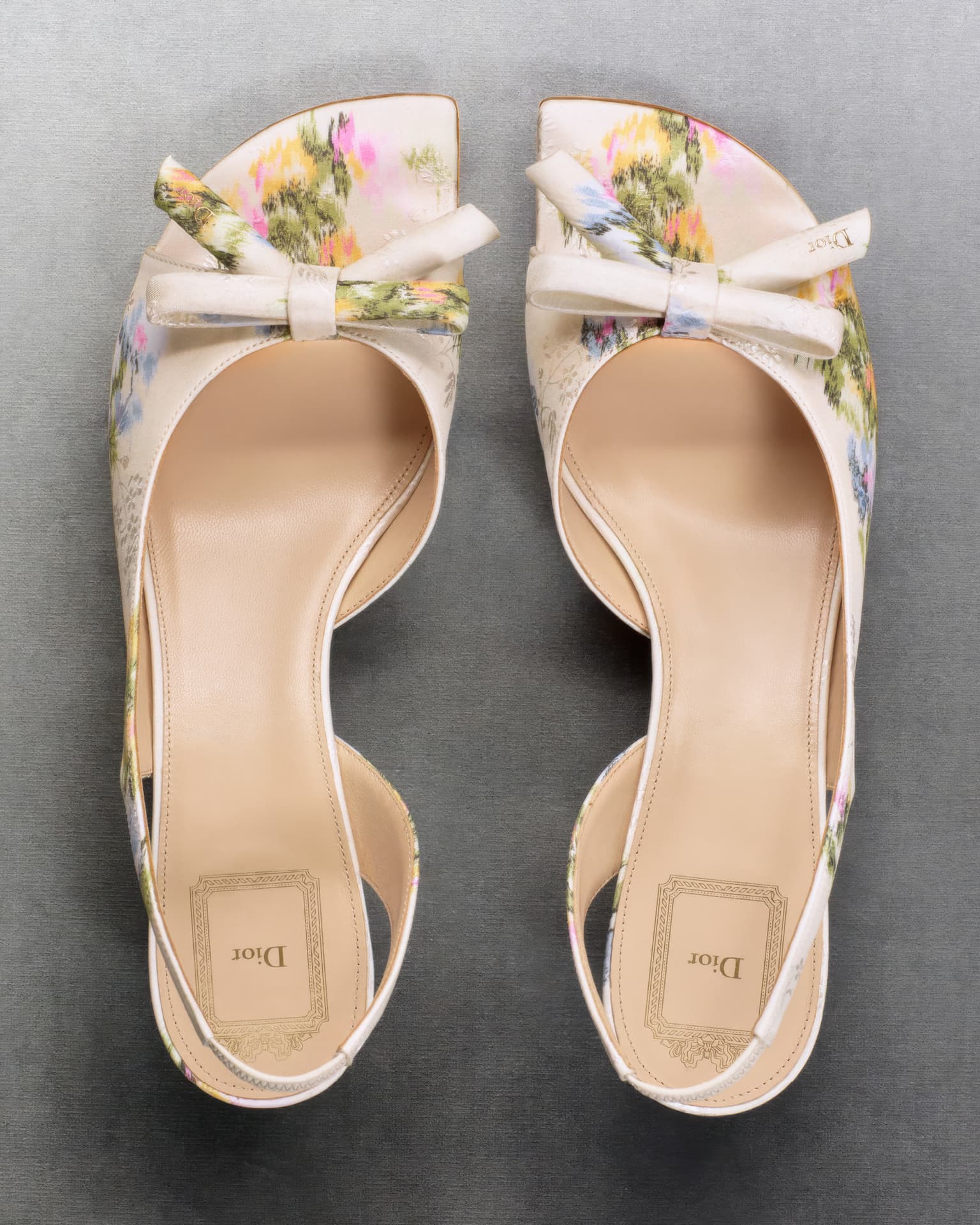 Сатиновые босоножки, Dior | Архив пресс-служб 