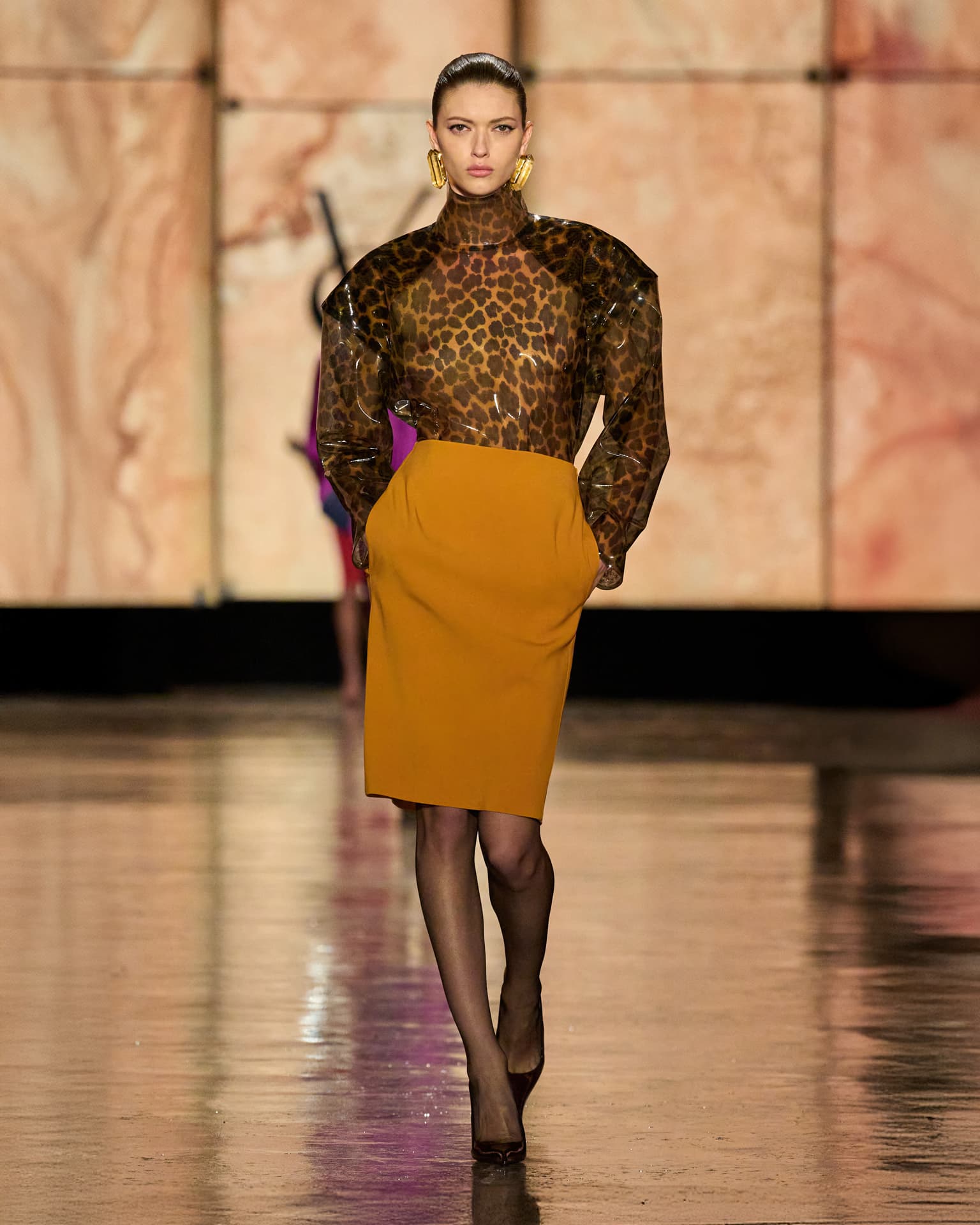Saint Laurent, күз-қыс 2025 | Баспасөз қызметінің мұрағаты