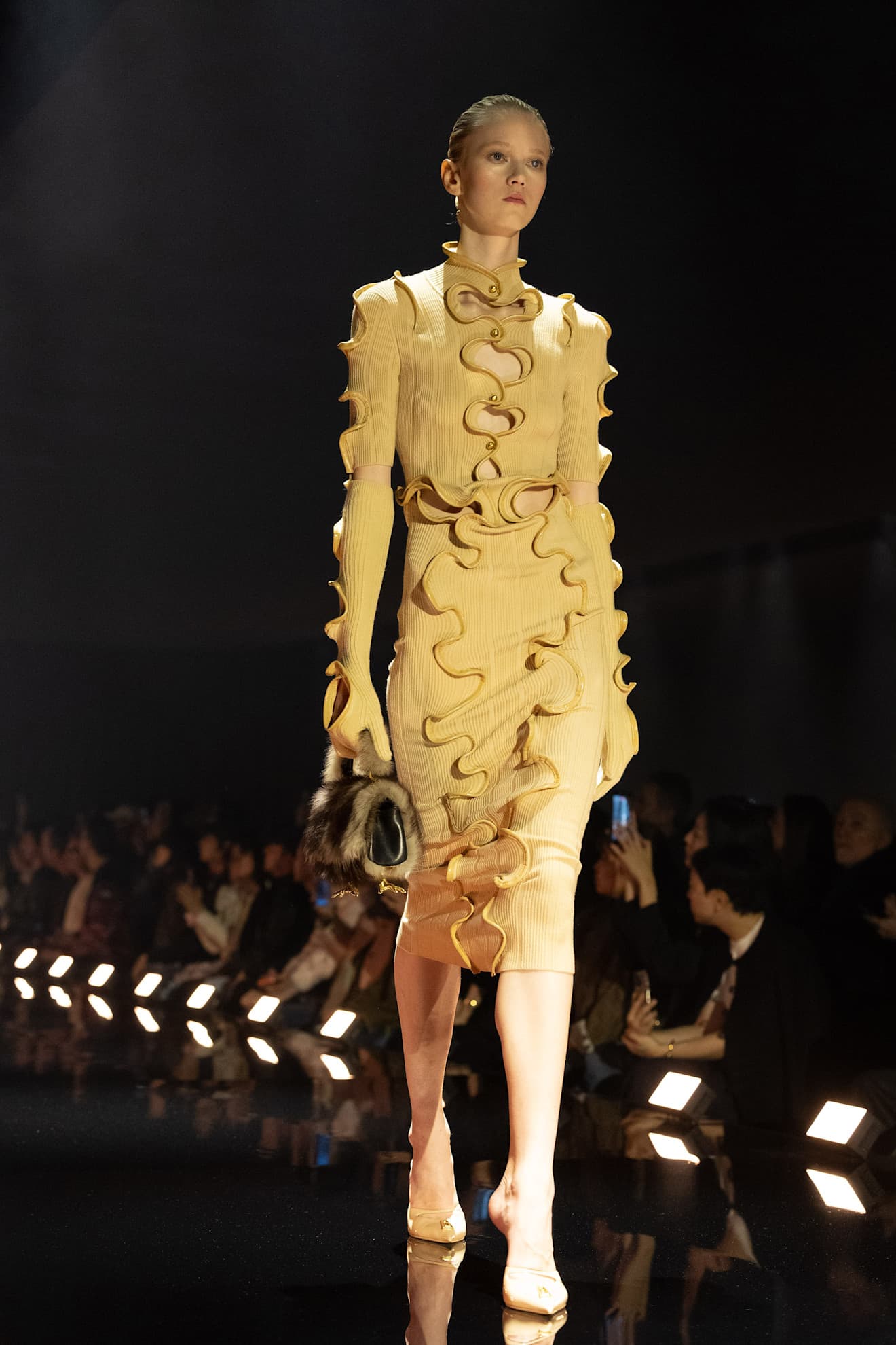 Показ Schiaparelli осень-зима 2026 | Spotlight