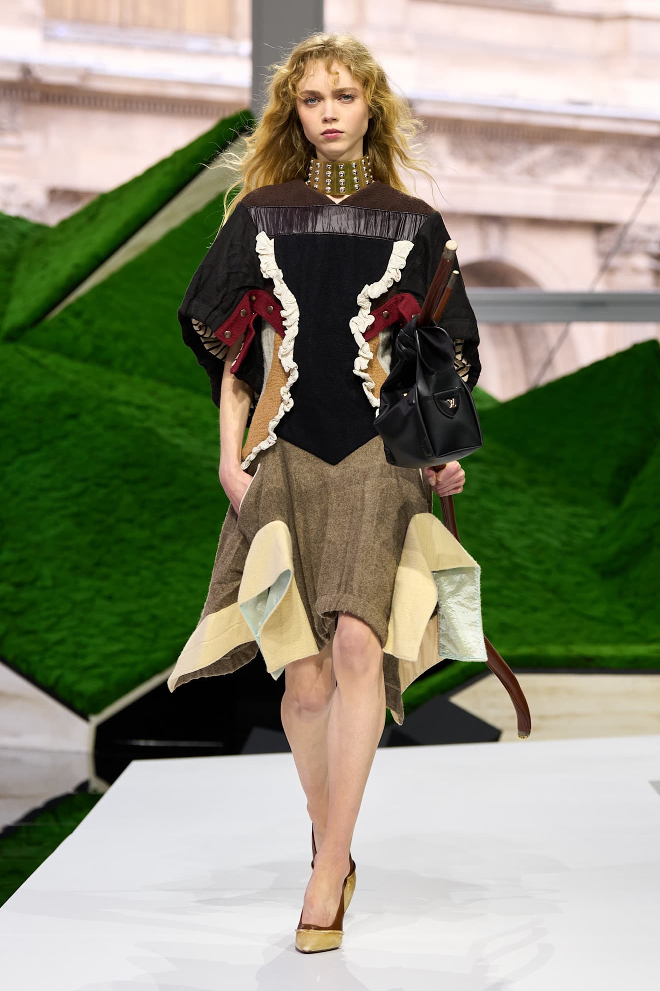 Показ Louis Vuitton осень-зима 2026 | Spotlight