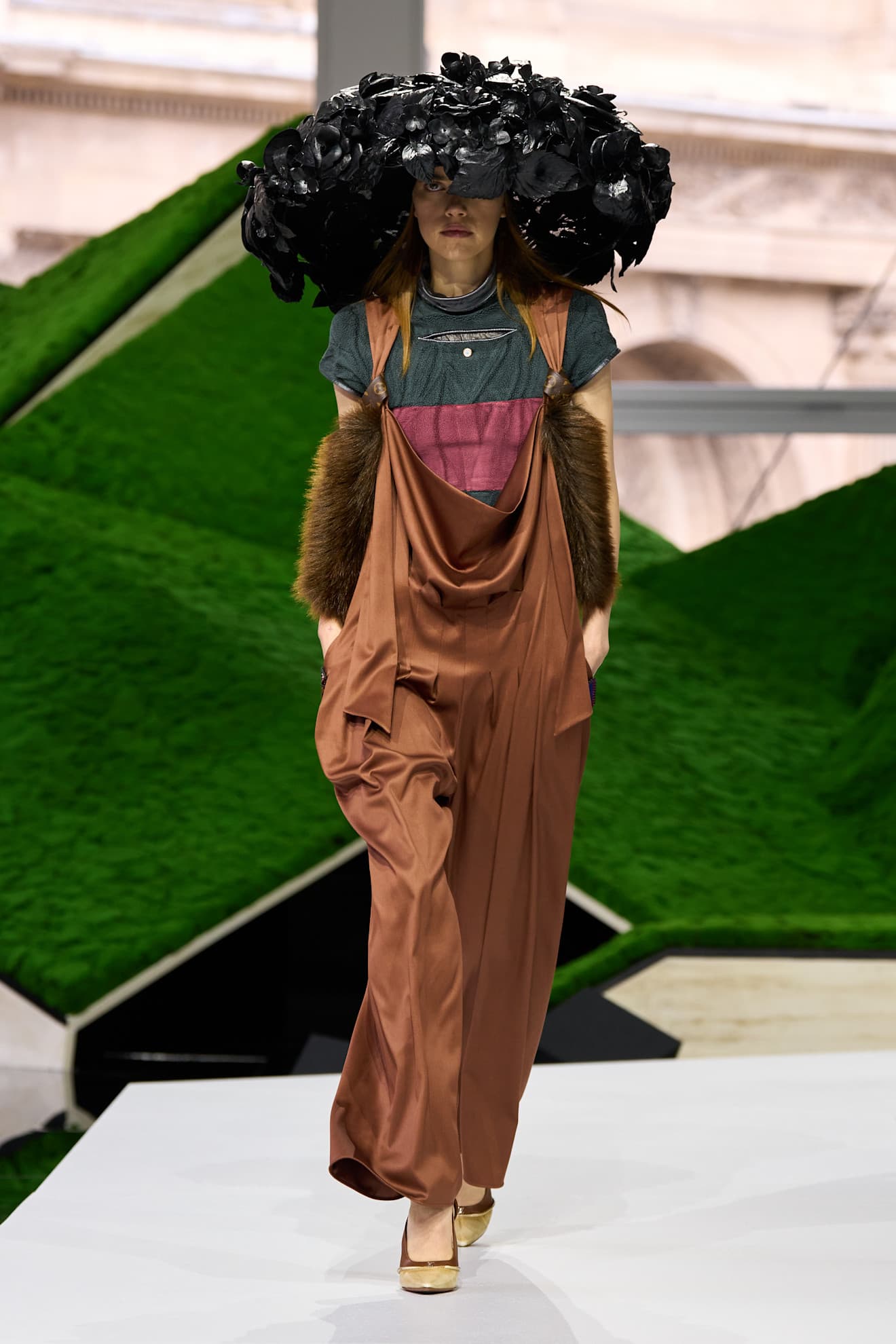 Показ Louis Vuitton осень-зима 2026 | Spotlight