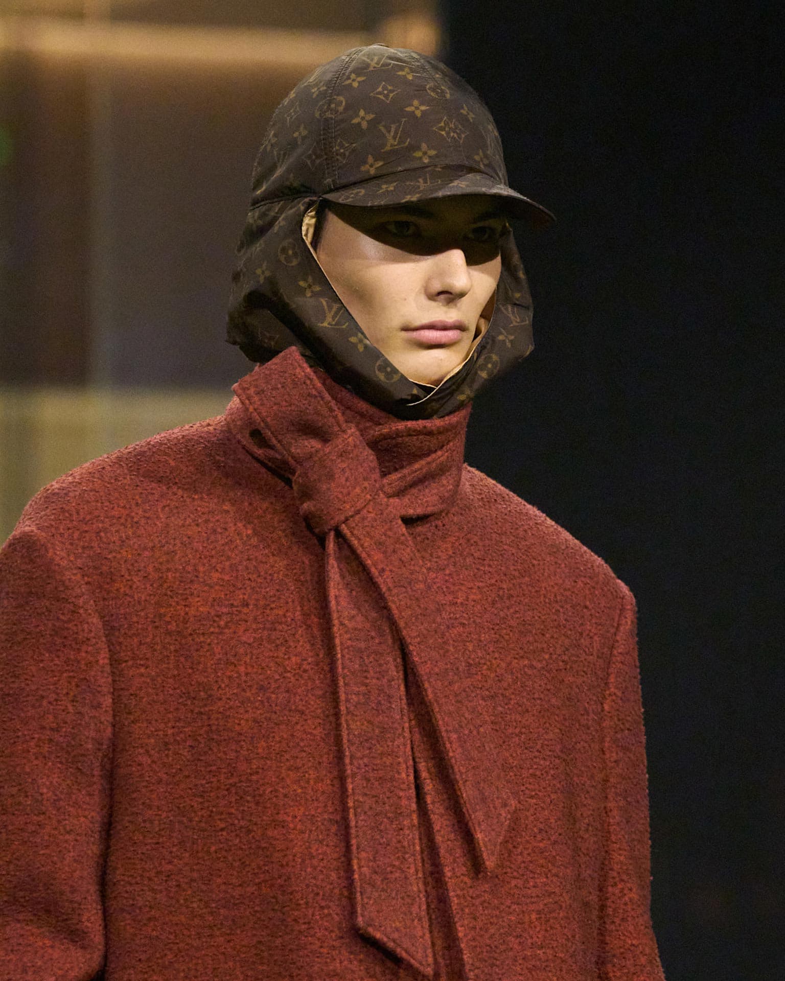 Модель Эрик Ильин | Louis Vuitton | Spotlight