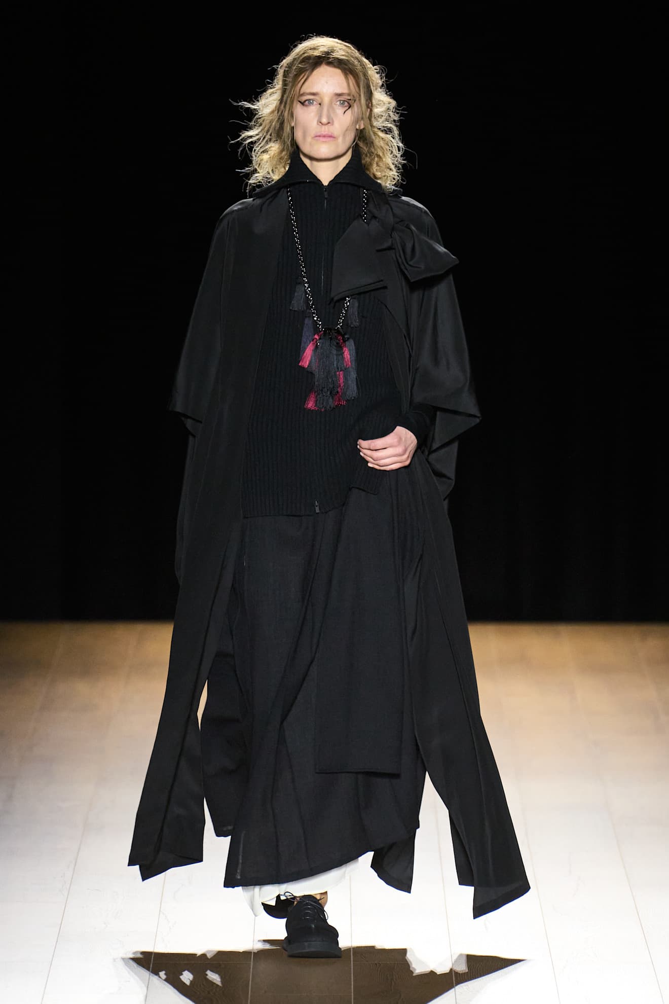 Показ Yohji Yamamoto осень-зима 2026 | Spotlight