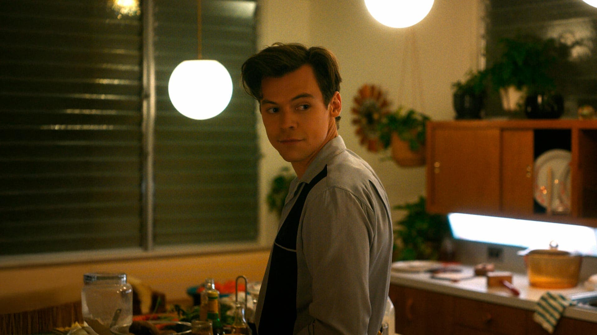 Кадр из фильма «Не беспокойся, дорогая» | IMDb