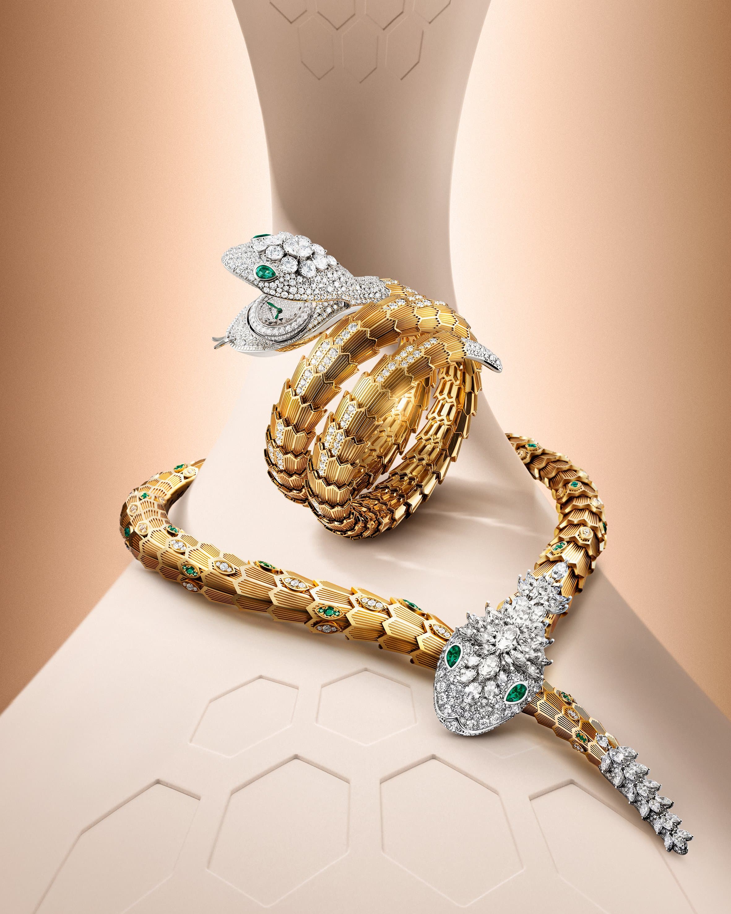 Watches & Wonders: Bvlgari-дің Женевадағы басты сағат көрмесіне алғаш шығуы