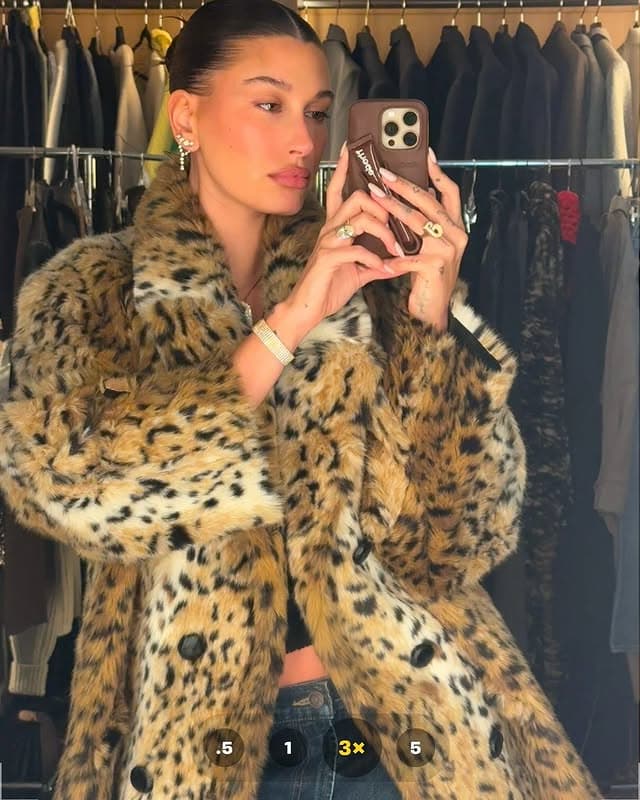 Inst: @haileybieber